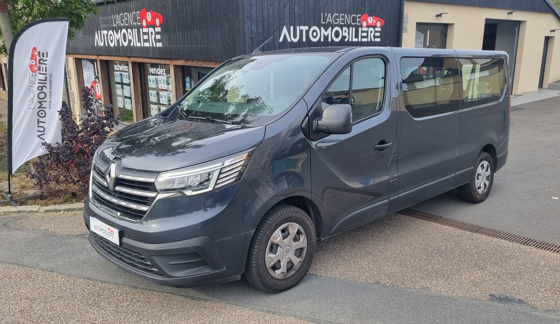 Renault Trafic TRAFIC 9 Places L2 DCI 150 S&S ZEN