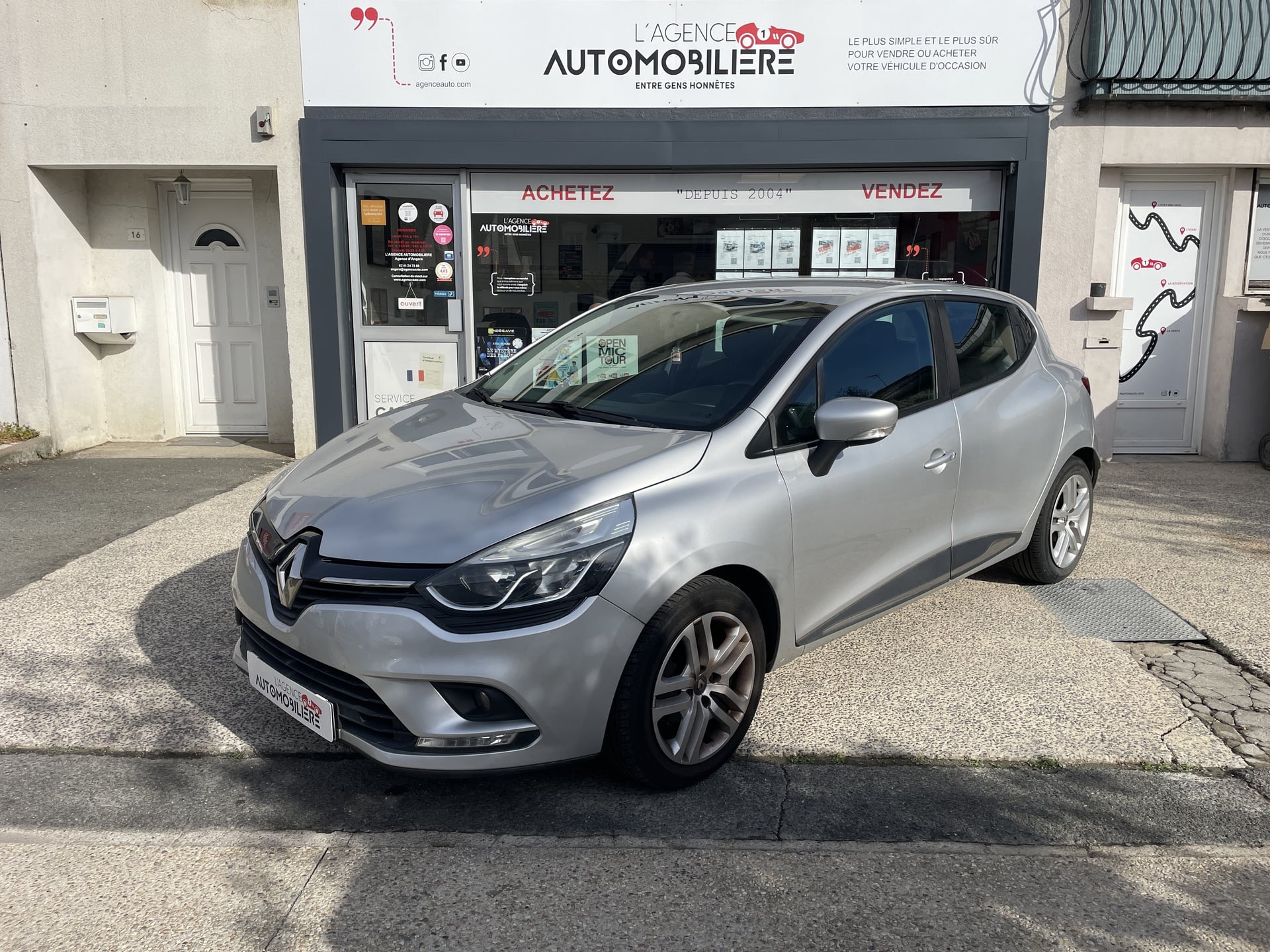 Renault Clio IV 0.9 TCe Energy 90 cv Business Chaine de distribution - 2ème main