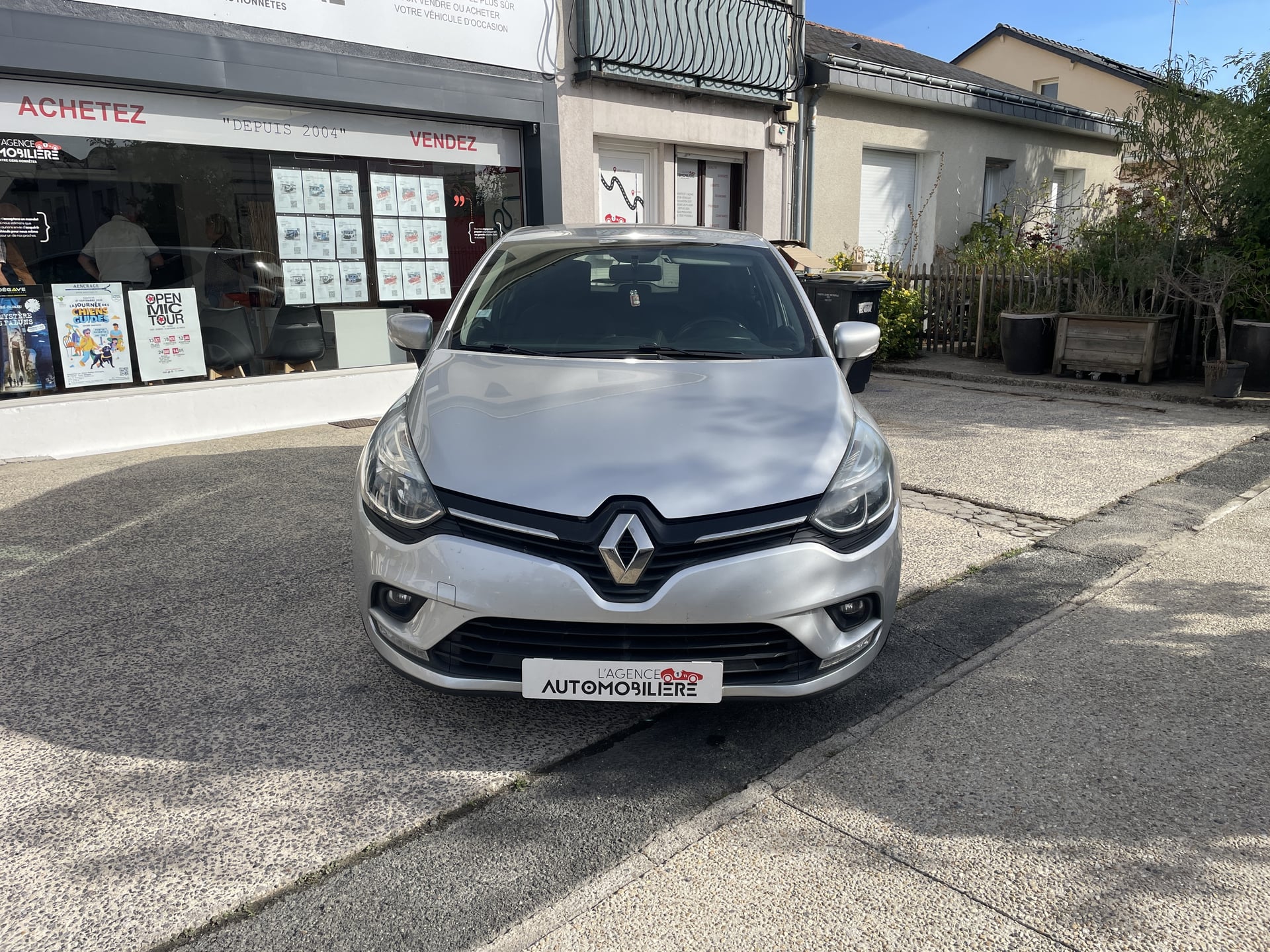 Renault Clio IV 0.9 TCe Energy 90 cv Business Chaine de distribution - 2ème main — 2