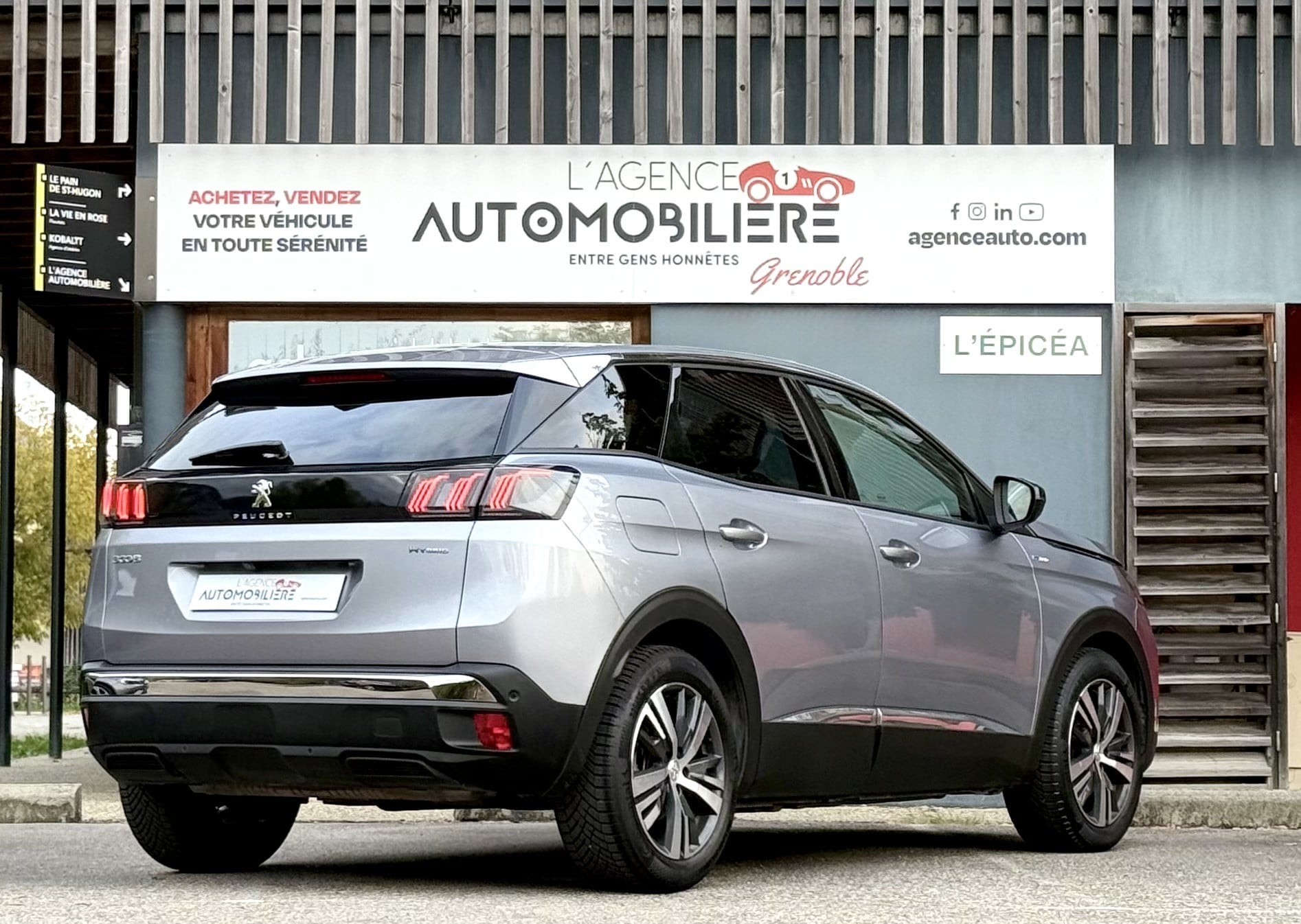 Peugeot 3008 1.6 Hybrid 225ch Allure Pack e-EAT8 — 2