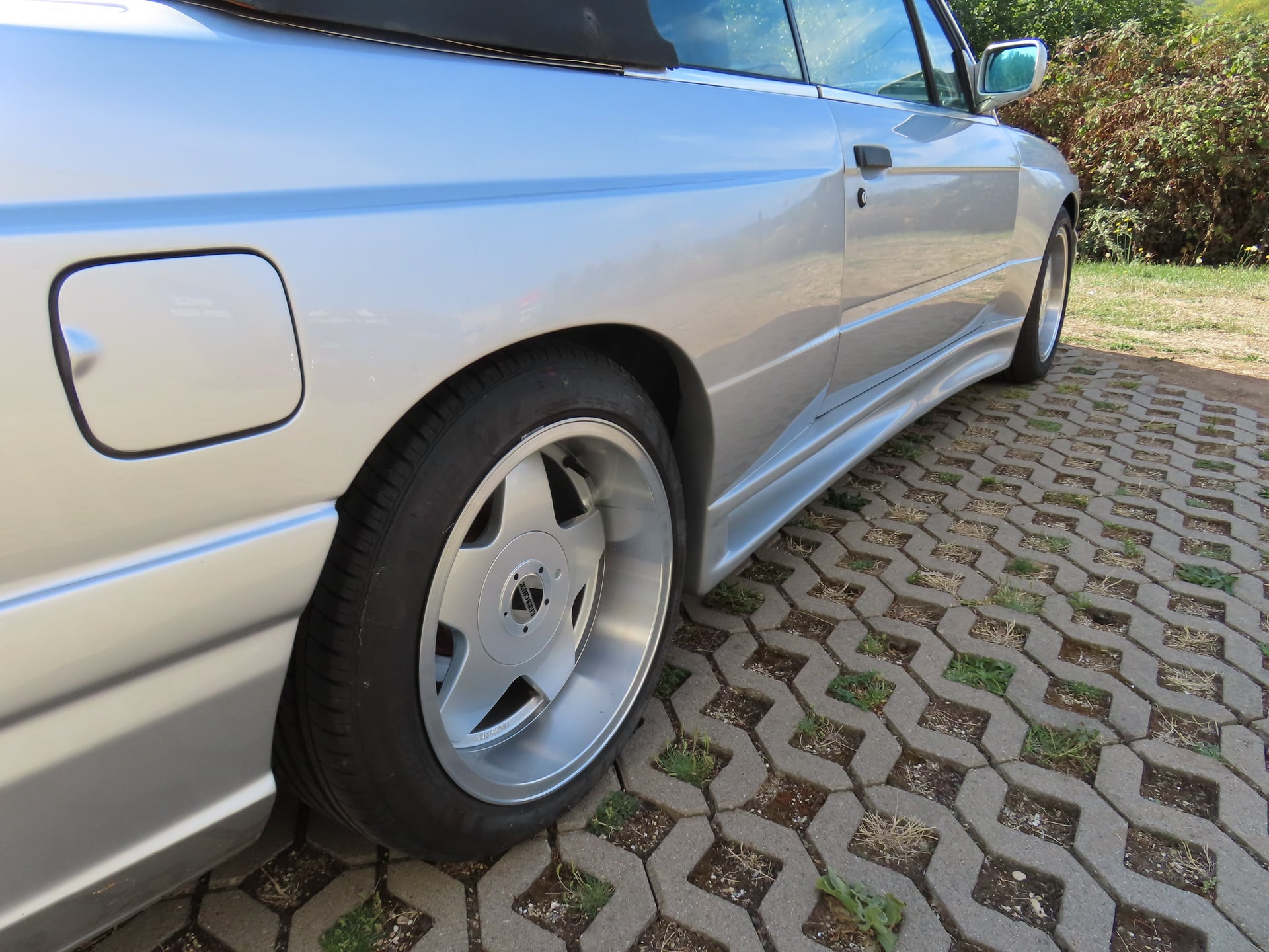 BMW Série 3 Cabriolet 325i 2.5 171Cv — 18