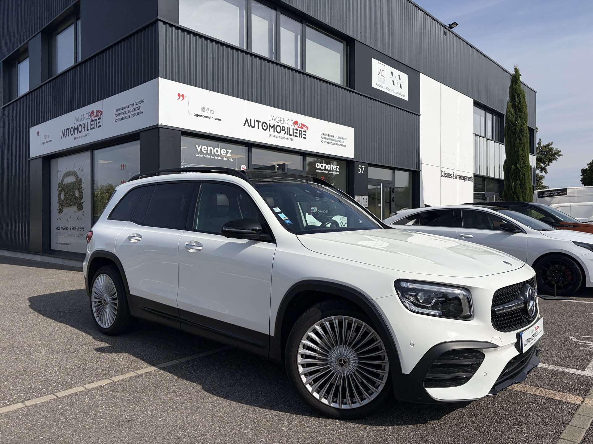Mercedes-Benz GLB 220D 190 AMG LINE 4MATIC 7 PLACES - GARANTIE 12 MOIS