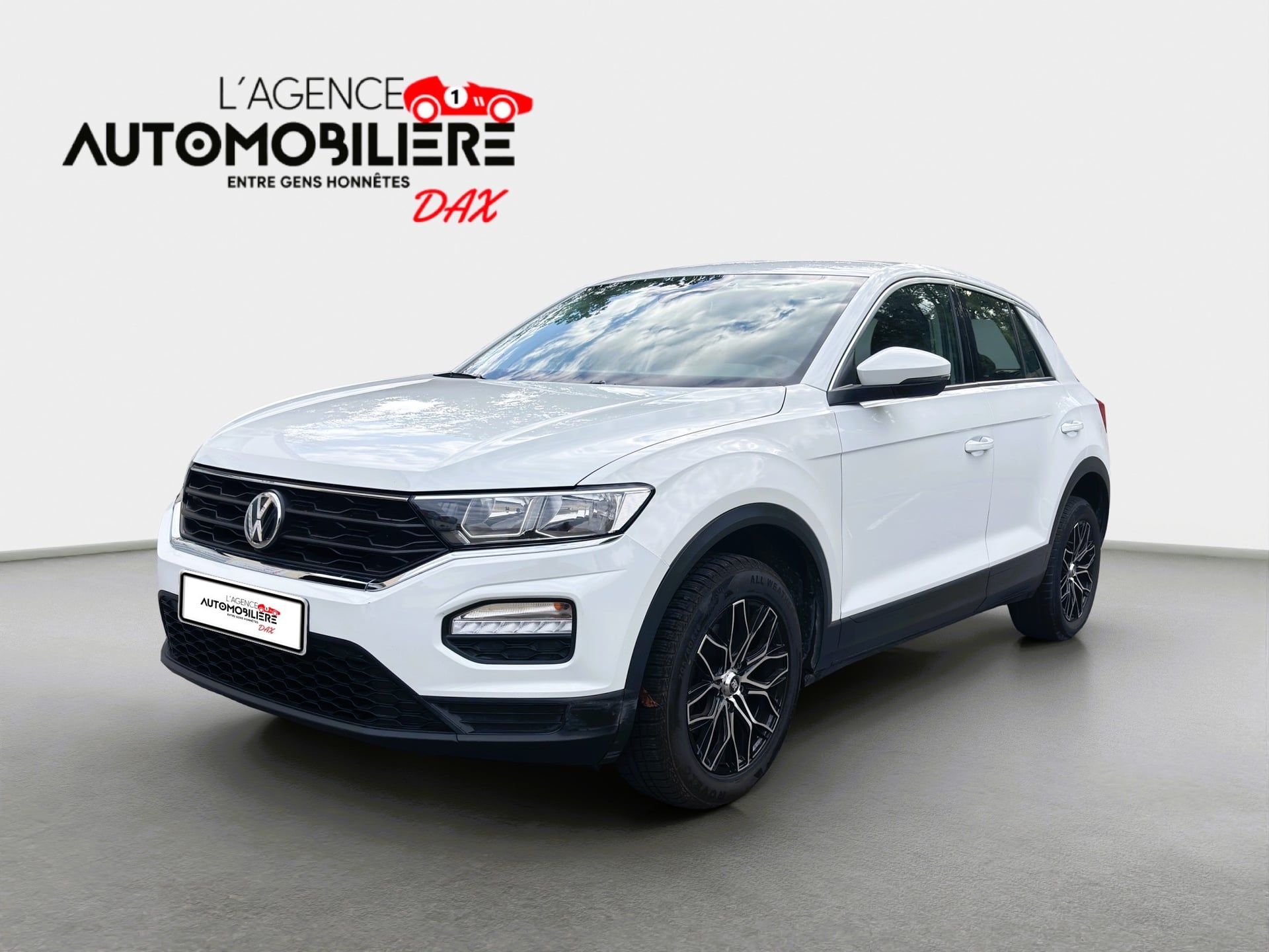 Volkswagen T-roc 1.0 TSI 115 "CLIM/RADAR DE RECUL/DISTRIBUTION FAITE"
