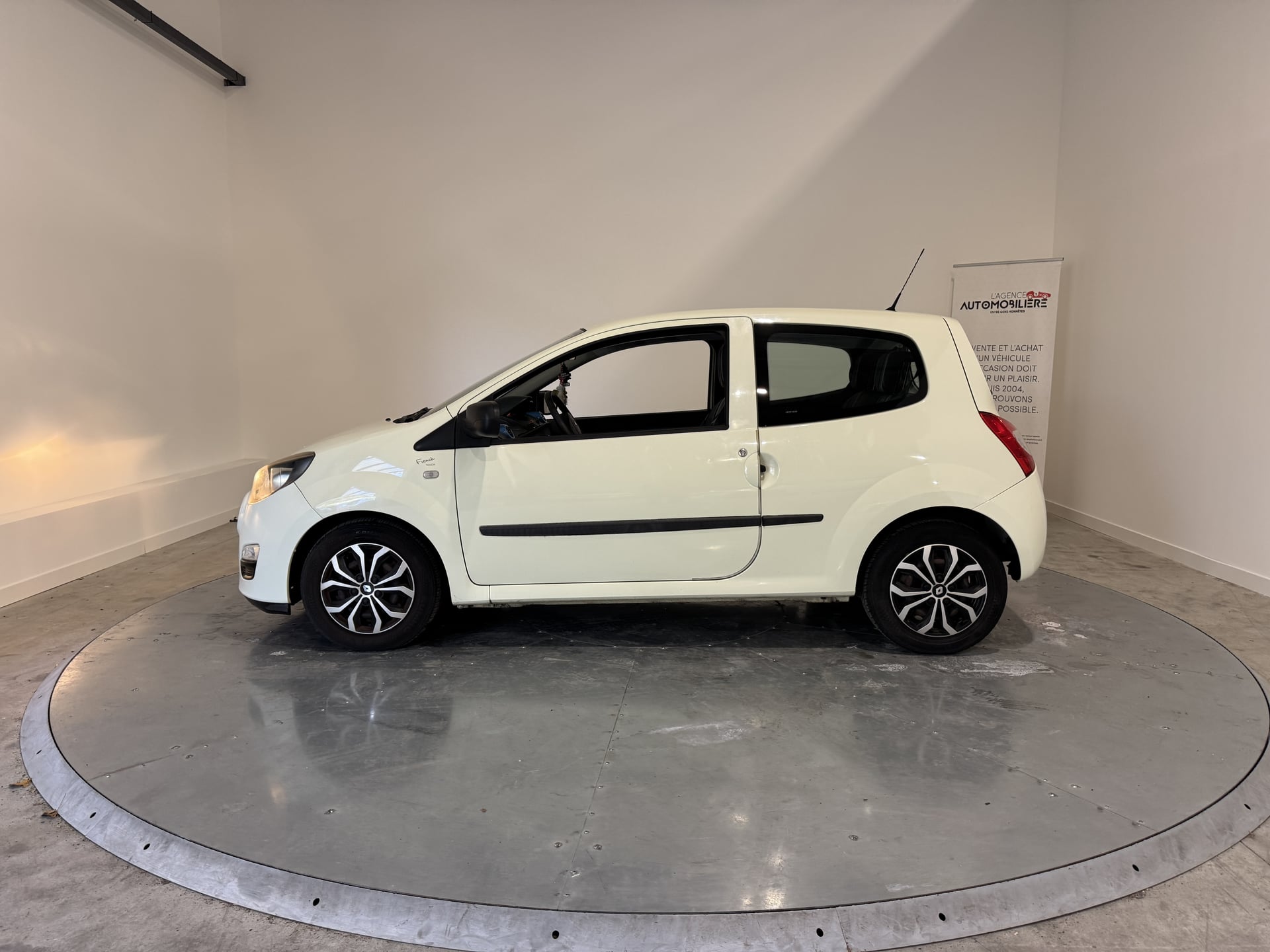 Renault Twingo 1.2 16v dynamique — 2