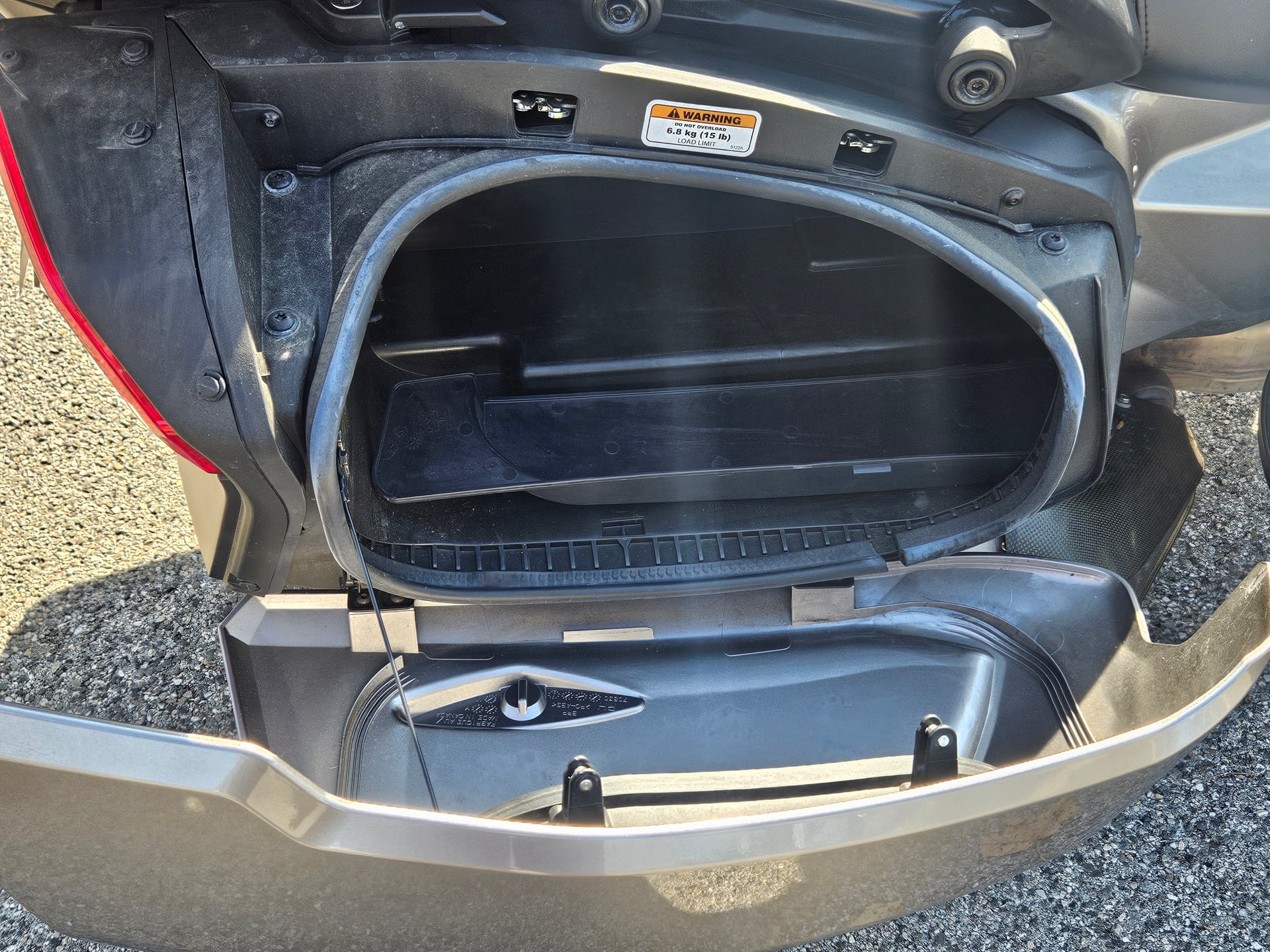 CAN-AM Spyder SPYDER F3-T (Touring - Pare Brise - Top Case - — 26