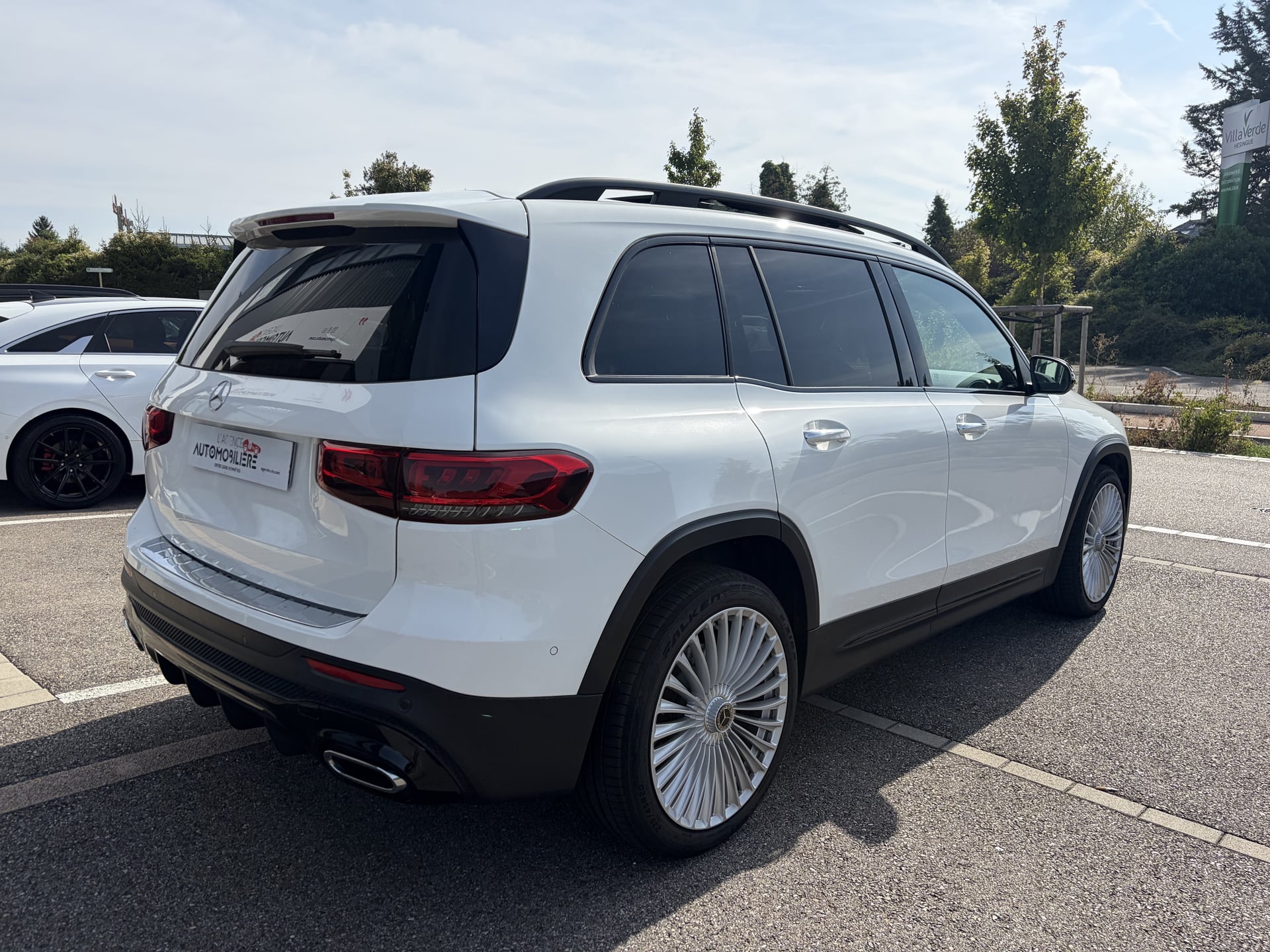 Mercedes-Benz GLB 220D 190 AMG LINE 4MATIC 7 PLACES - GARANTIE 12 MOIS — 2