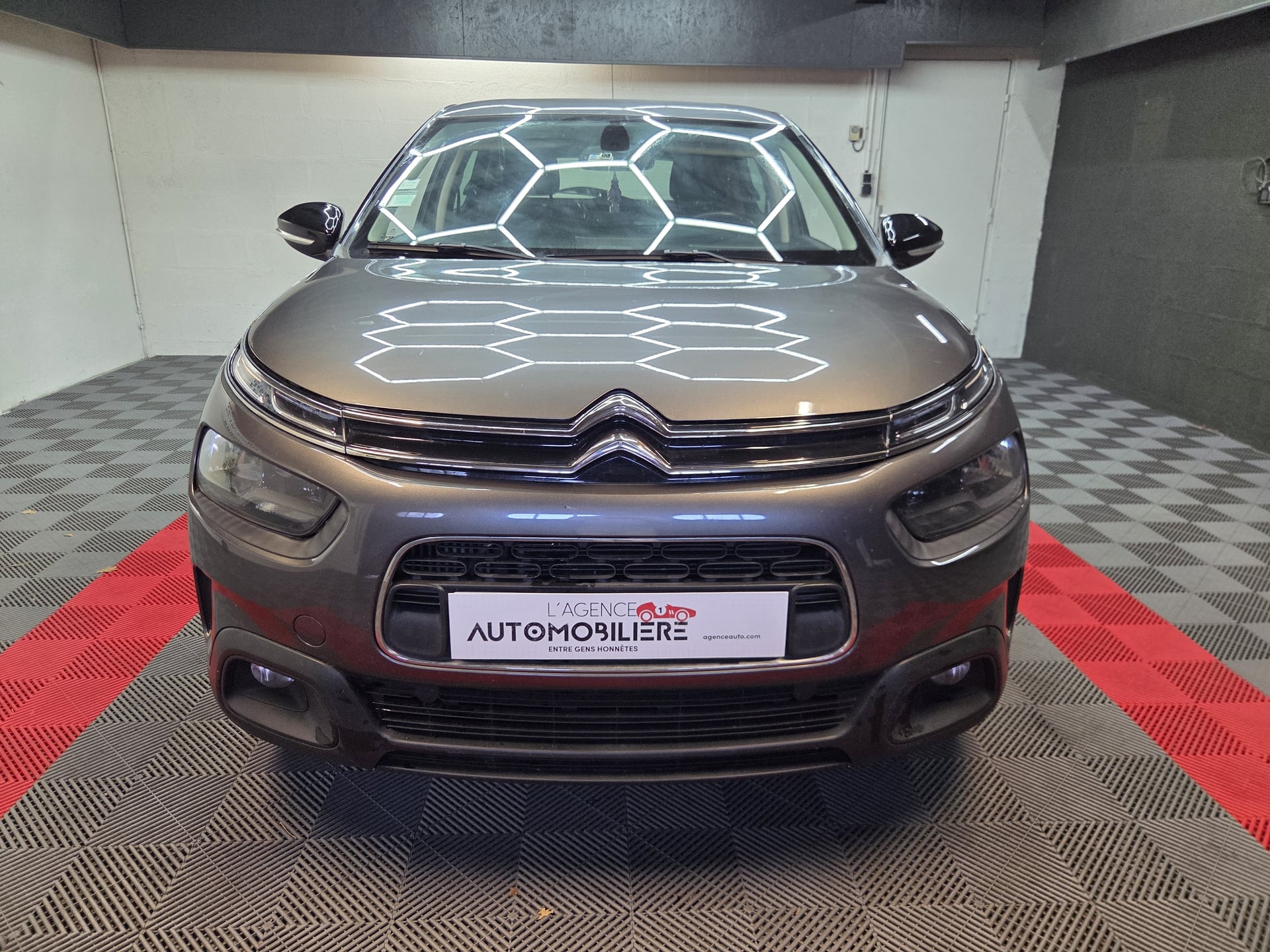Citroen C4 Cactus C4 Cactus Sté 1.5 HDi 100 TVA RECUPERABLE GARANTIE 12 MOIS — 2