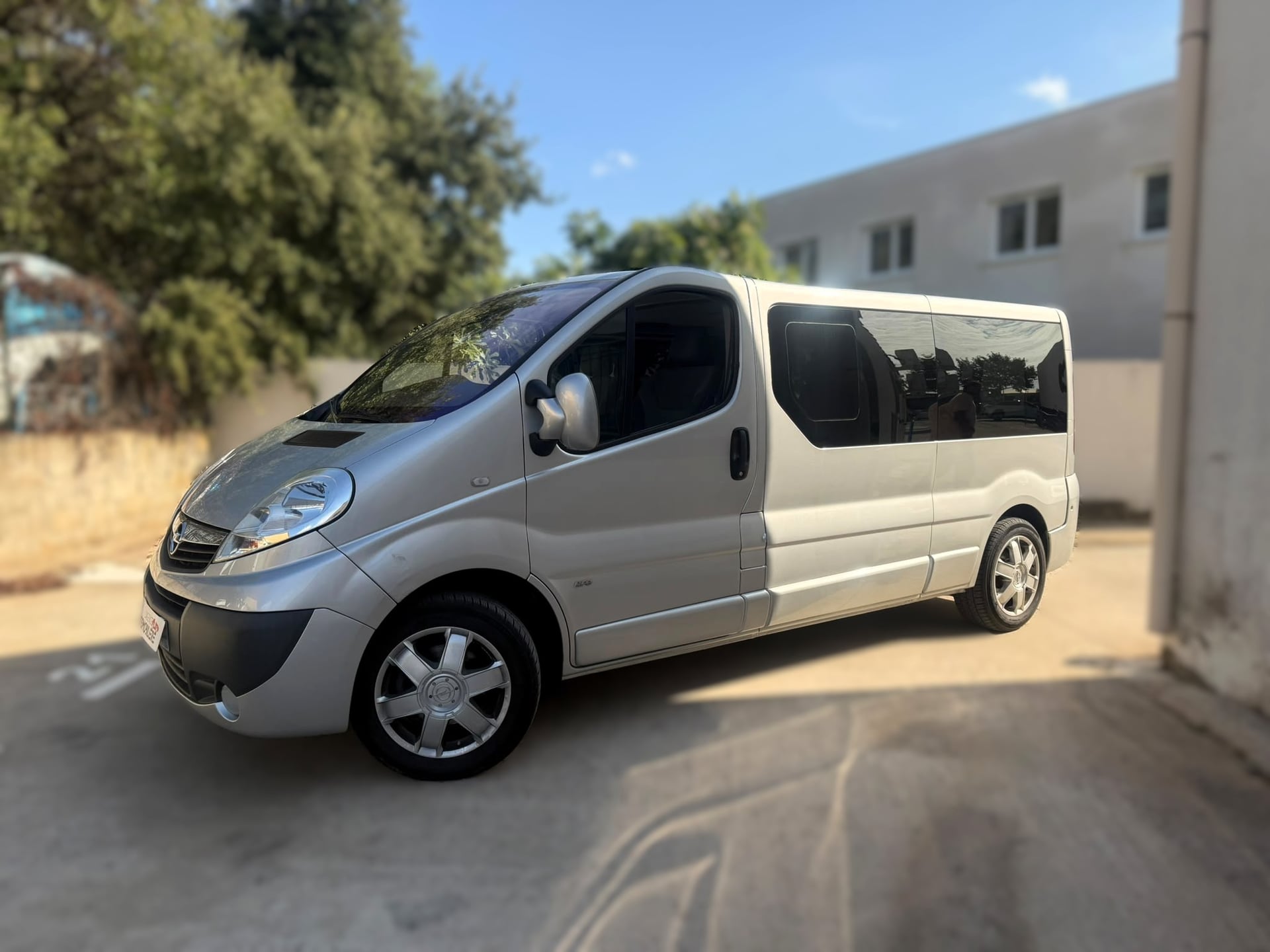 Opel Vivaro COMBI 2.0 CDTI 115 2900 LONG L2