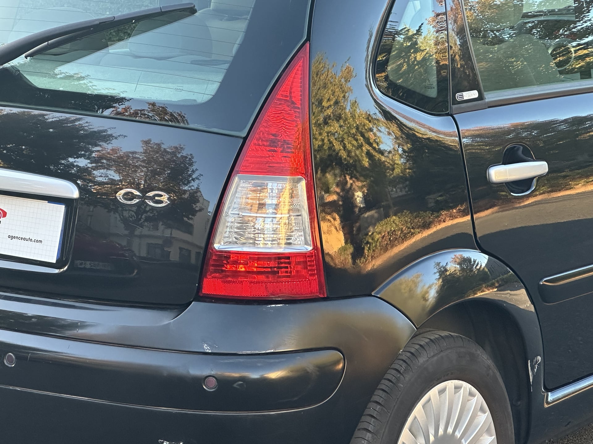Citroen C3 1.4 HDI 70 EXCLUSIVE — 40