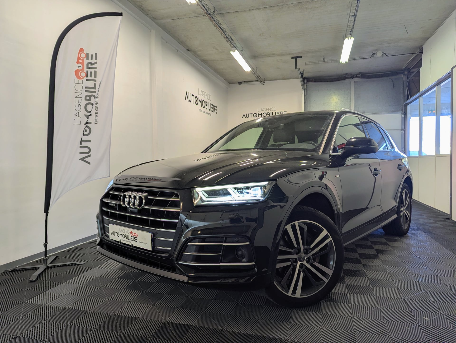 Audi Q5 55 TFSIe 367 S tronic 7 Quattro S line + TOIT OUVRANT