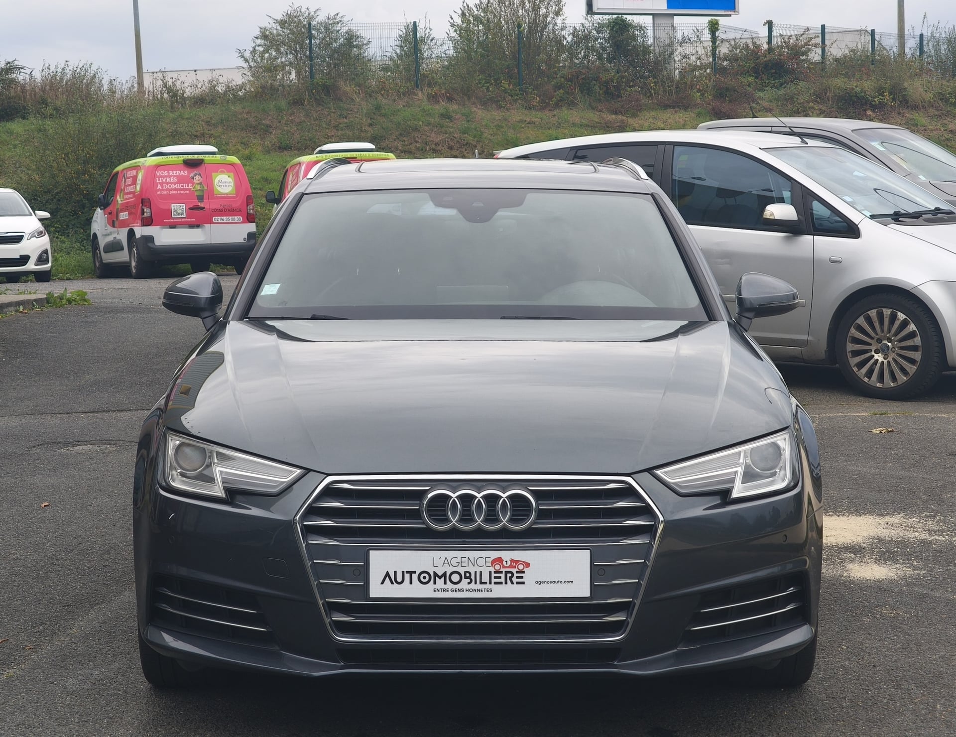 Audi A4 Avant 2.0 tdi 190 ch S-LINE — 2