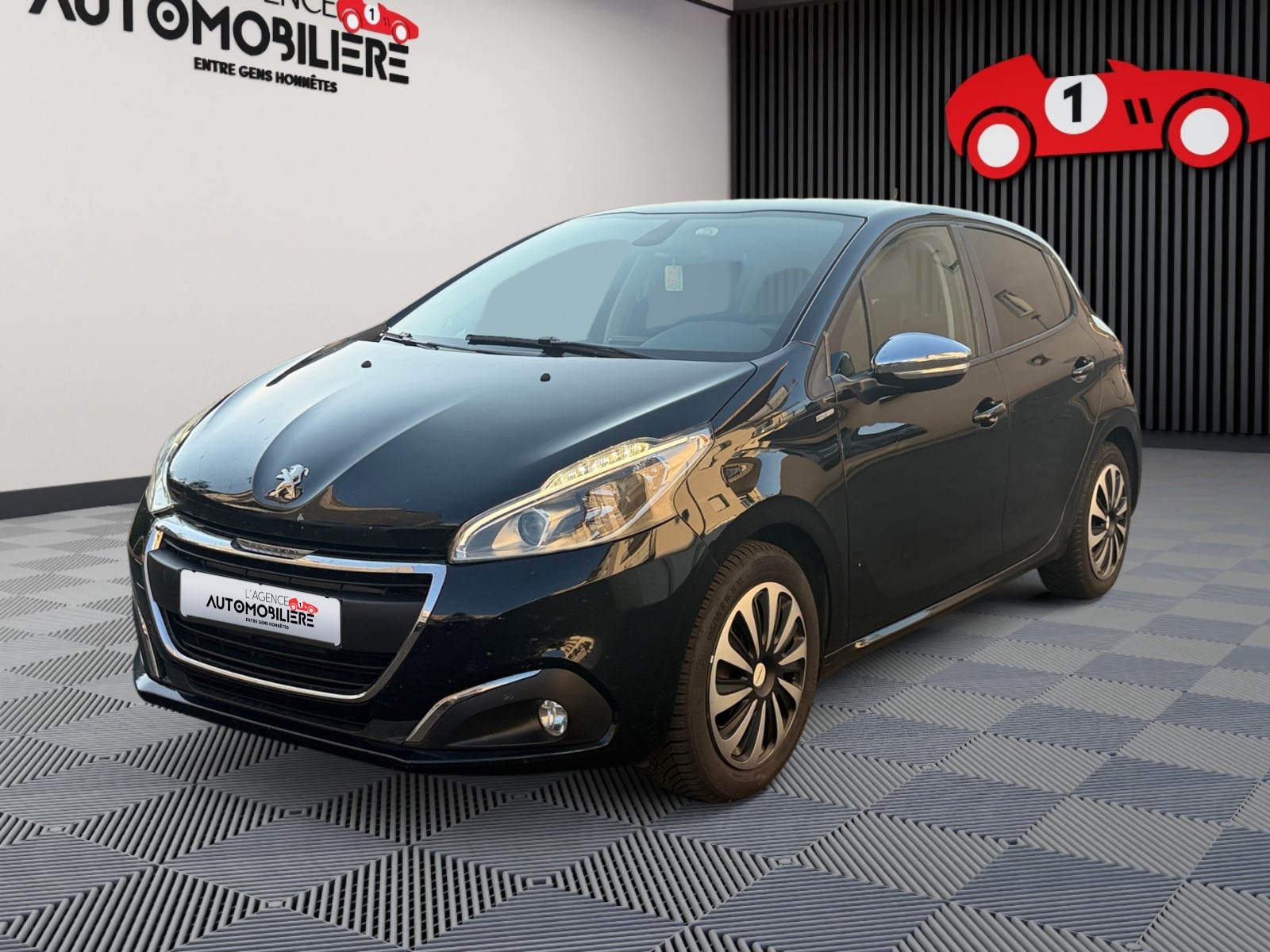 Peugeot 208 1.6 BlueHDi 75ch Style 5p