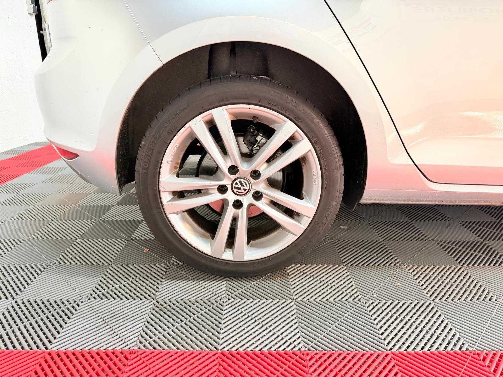 Volkswagen Golf VII 1.6 TDI 16V Blue Motion S&S 110 cv Garantie 12 mois — 20