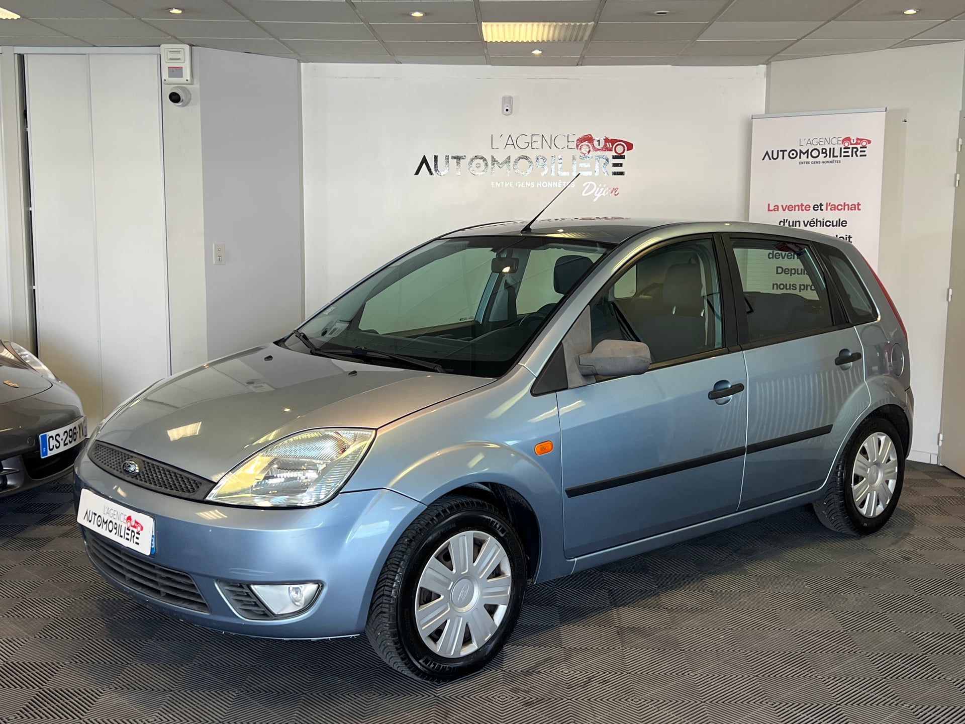 Ford Fiesta 1.4 16v 80ch Senso 5p