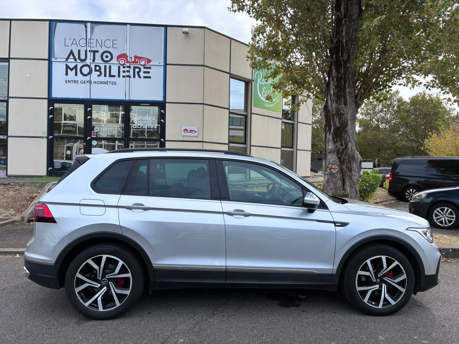 Volkswagen Tiguan 2.0 TDI 150CH - Pack R-Line — 2