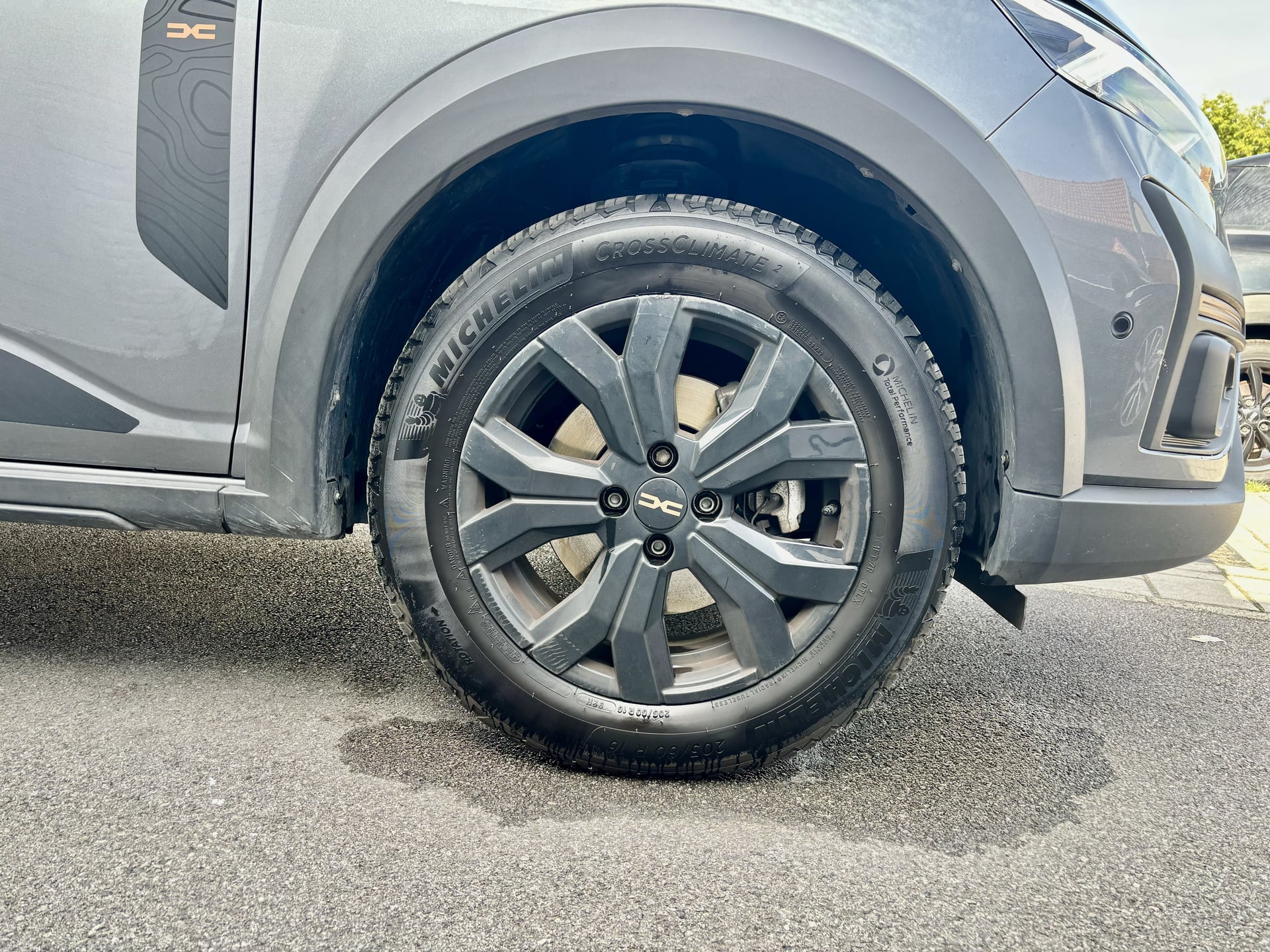 Dacia Jogger 1.6 HYBRID 140CV EXTREME 7 PLACES ( 49.800KM ) ( CAMERA DE RECUL ) ( Véhicule Français 1ERE MAIN ) ( Crochet d'attelage ) — 34