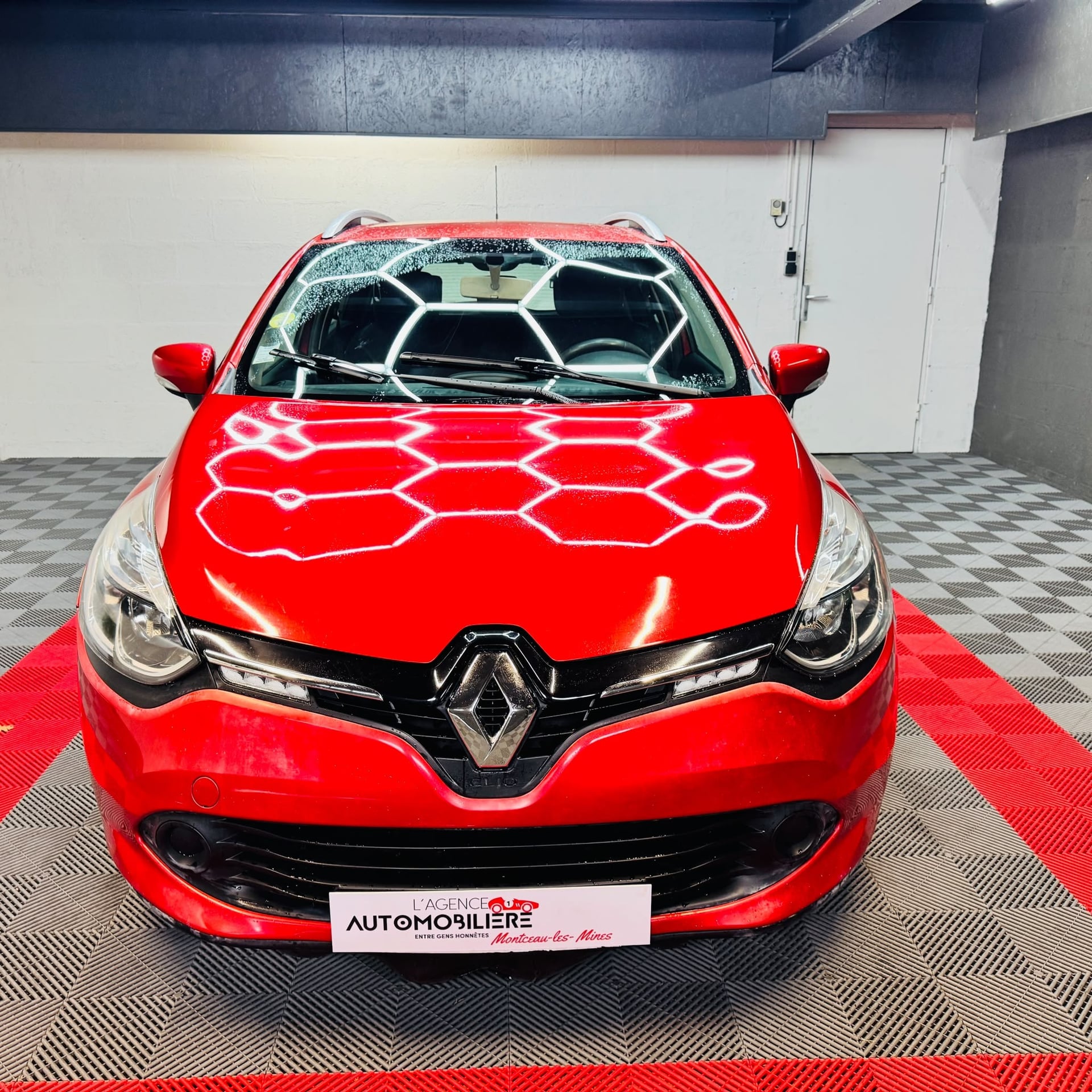 Renault Clio IV Estate 1.5 dCi FAP Energy eco2 90g S&S 90 cv — 2
