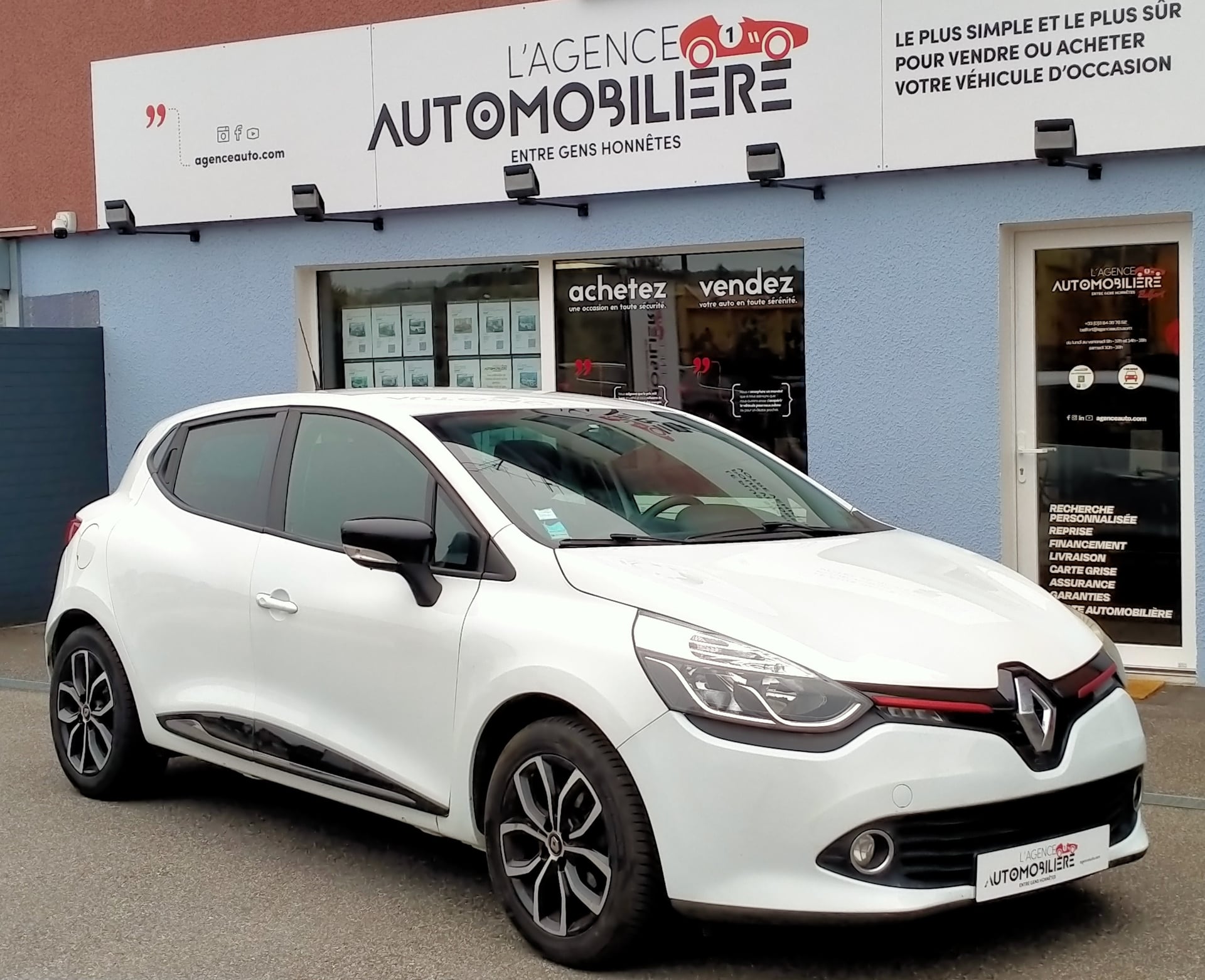 Renault Clio 0.9 TCe 75ch energy Limited 5p Euro6c