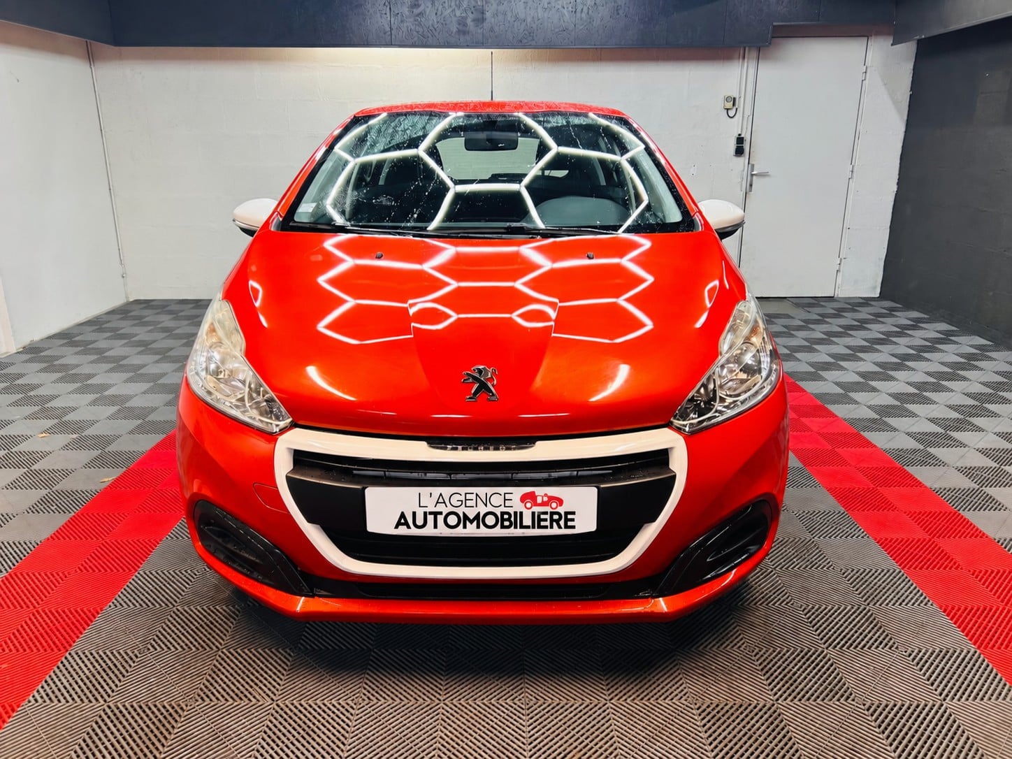 Peugeot 208 1.0 VTi 68 cv Like – 106 500 km – Garantie 2 Ans Incluse – Pneus AV Neufs — 2