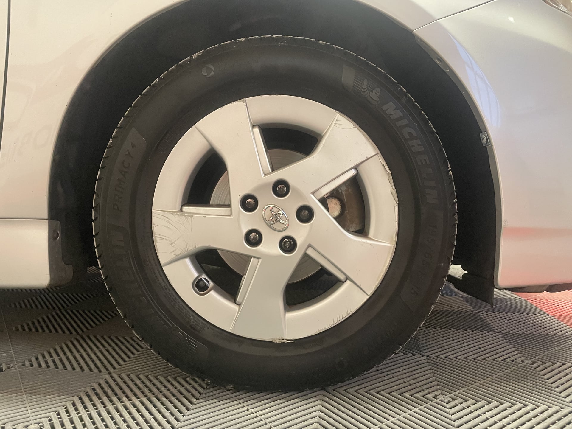 Toyota Prius 1.8 VVT-i 16V 136 Hybrid CVT 99 cv Boîte auto — 27