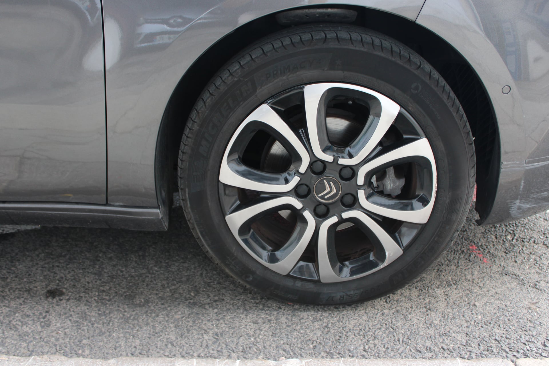 Citroen Grand C4 SpaceTourer 130 S&S EAT8 SHINE PACK ( Toit panoramique, Caméra de recul, Coffre électrique ... ) — 31