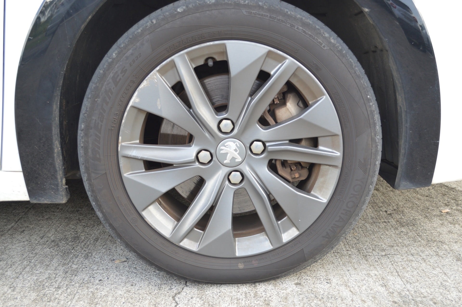 Peugeot e-208 50 KWH 136 ACTIVE PACK — 17