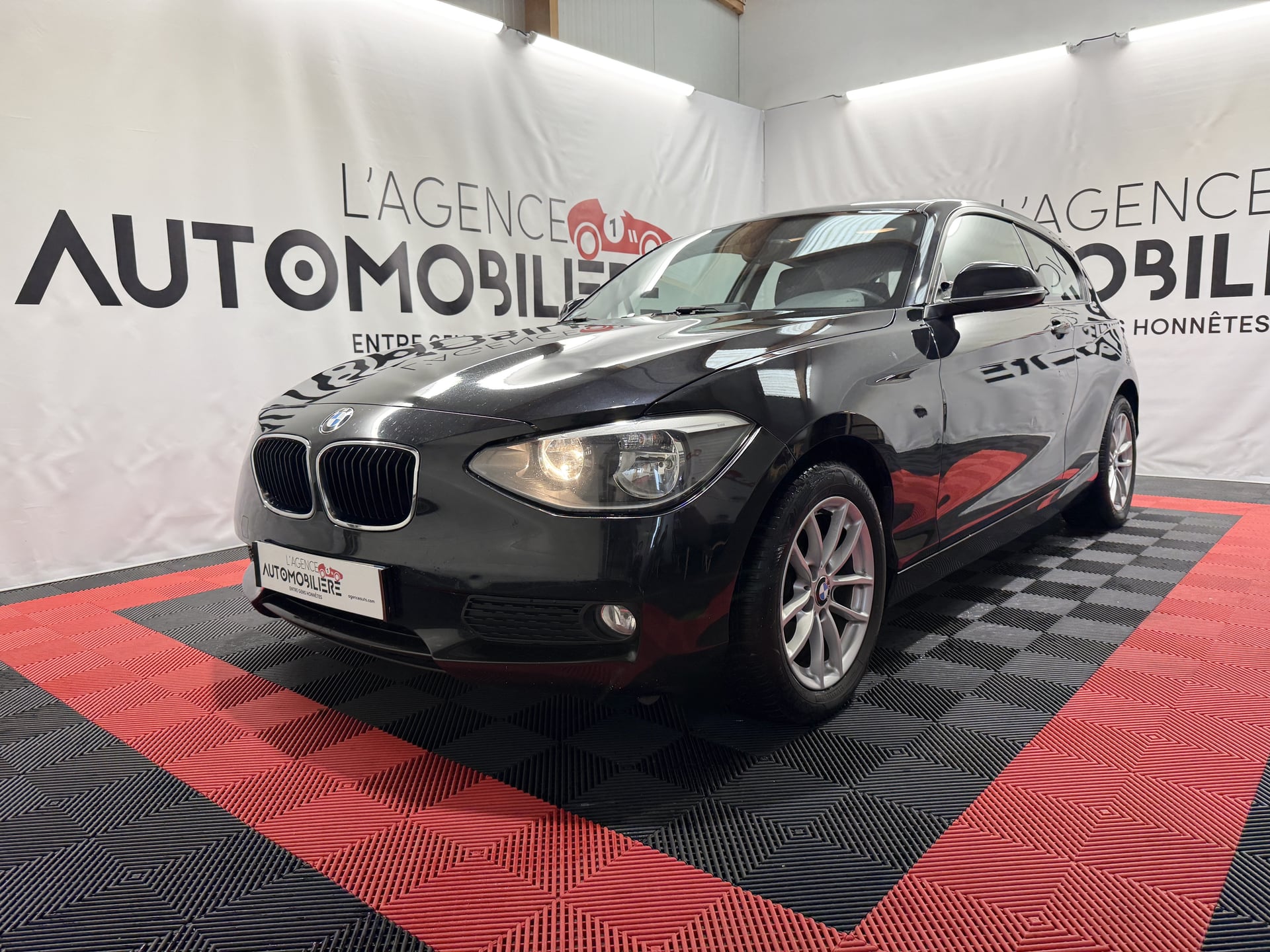 BMW Série 1 (F21) 116D BUSINESS BVA8