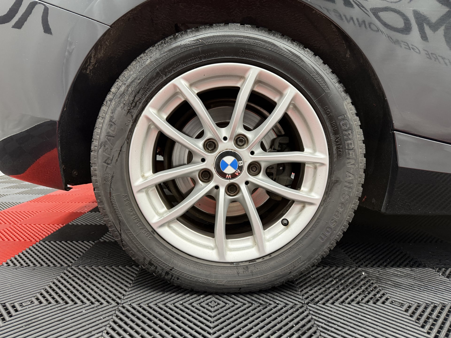 BMW Série 1 (F21) 116D BUSINESS BVA8 — 27