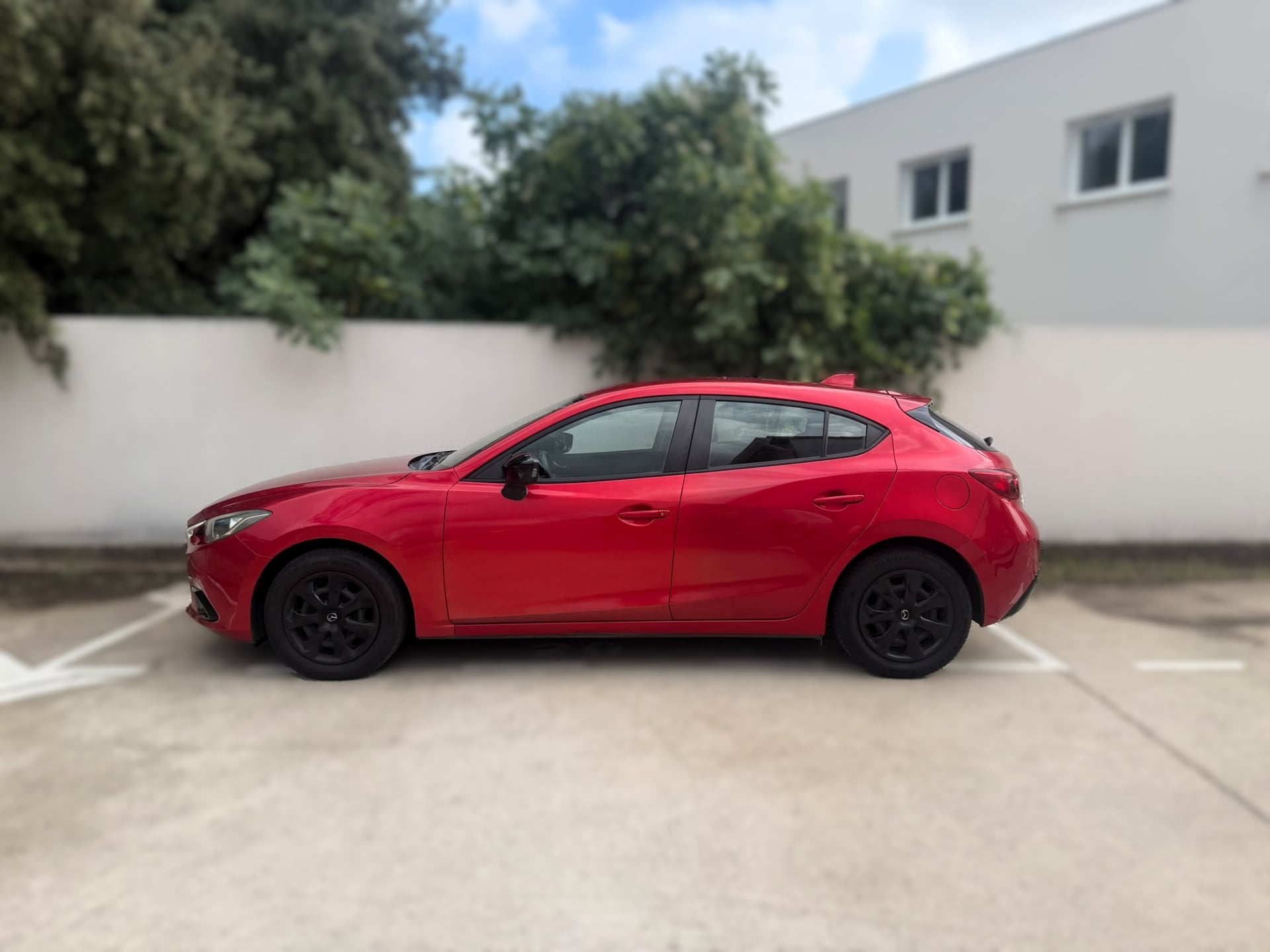Mazda Mazda 3 1.5 SKYACTIV-G 100 ESSENCE — 2