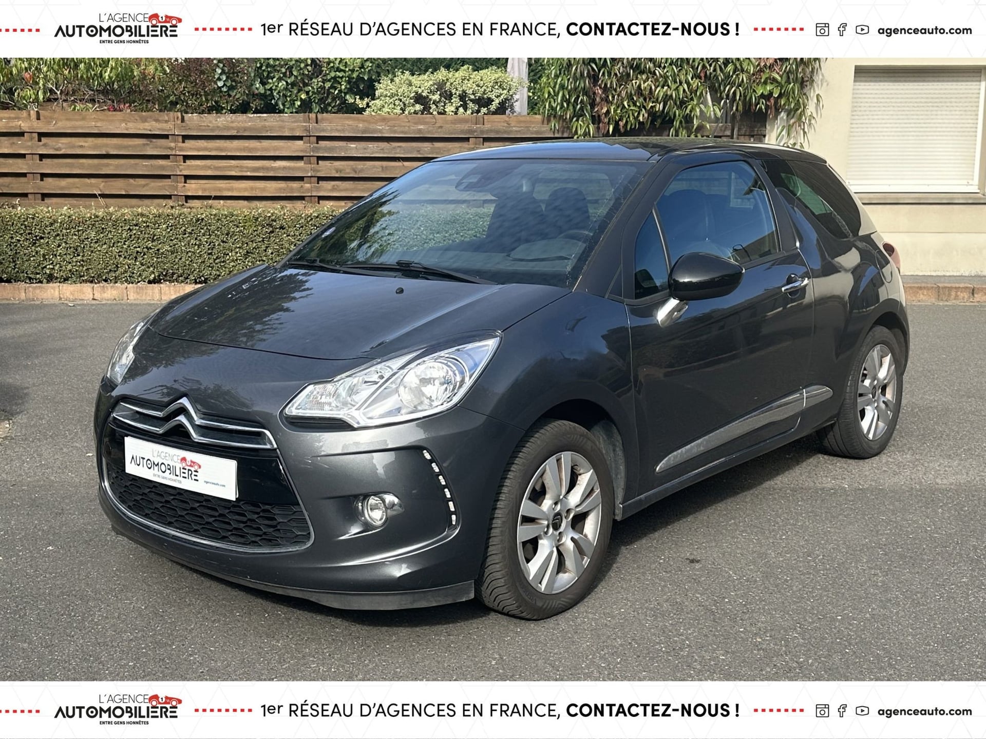 Citroen DS3 (2) 1.2 PURETECH 110 S&S SO CHIC — 2