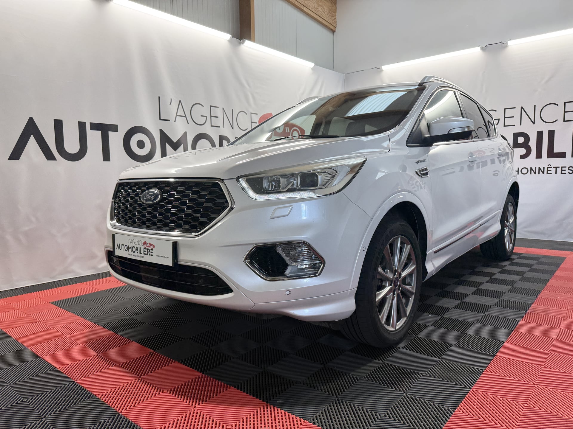 Ford Kuga II (2) 2.0 TDCI 180 S&S 4X4 VIGNALE