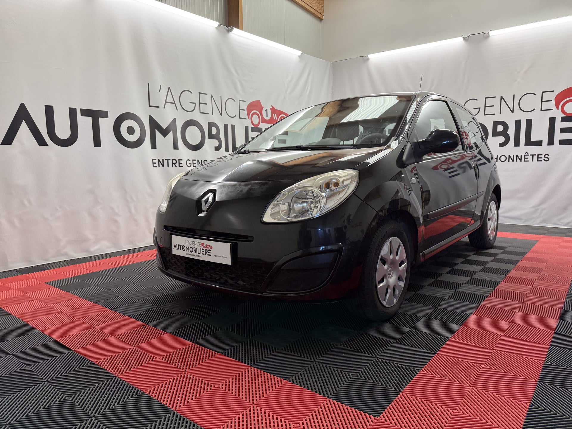Renault Twingo II 1.2 LEV 16V 75 EXPRESSION