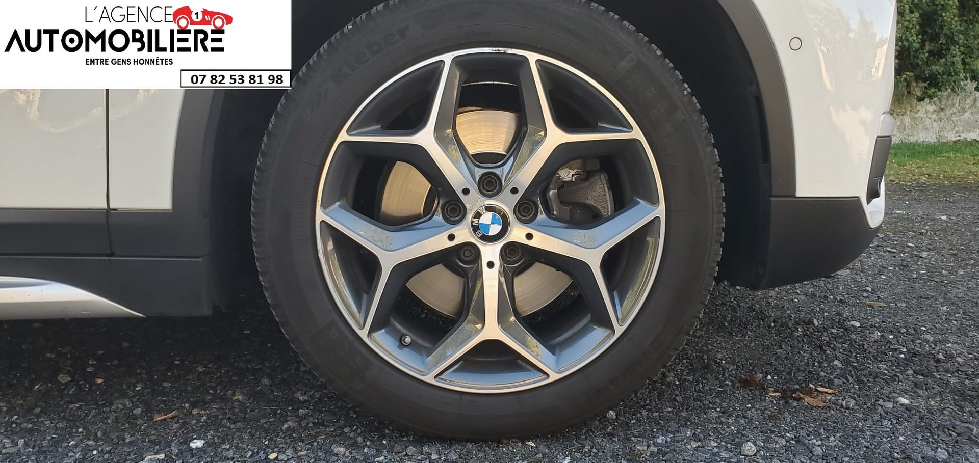 BMW X1 (F48) Xdrive 20dA 190 X-Line BVA — 19