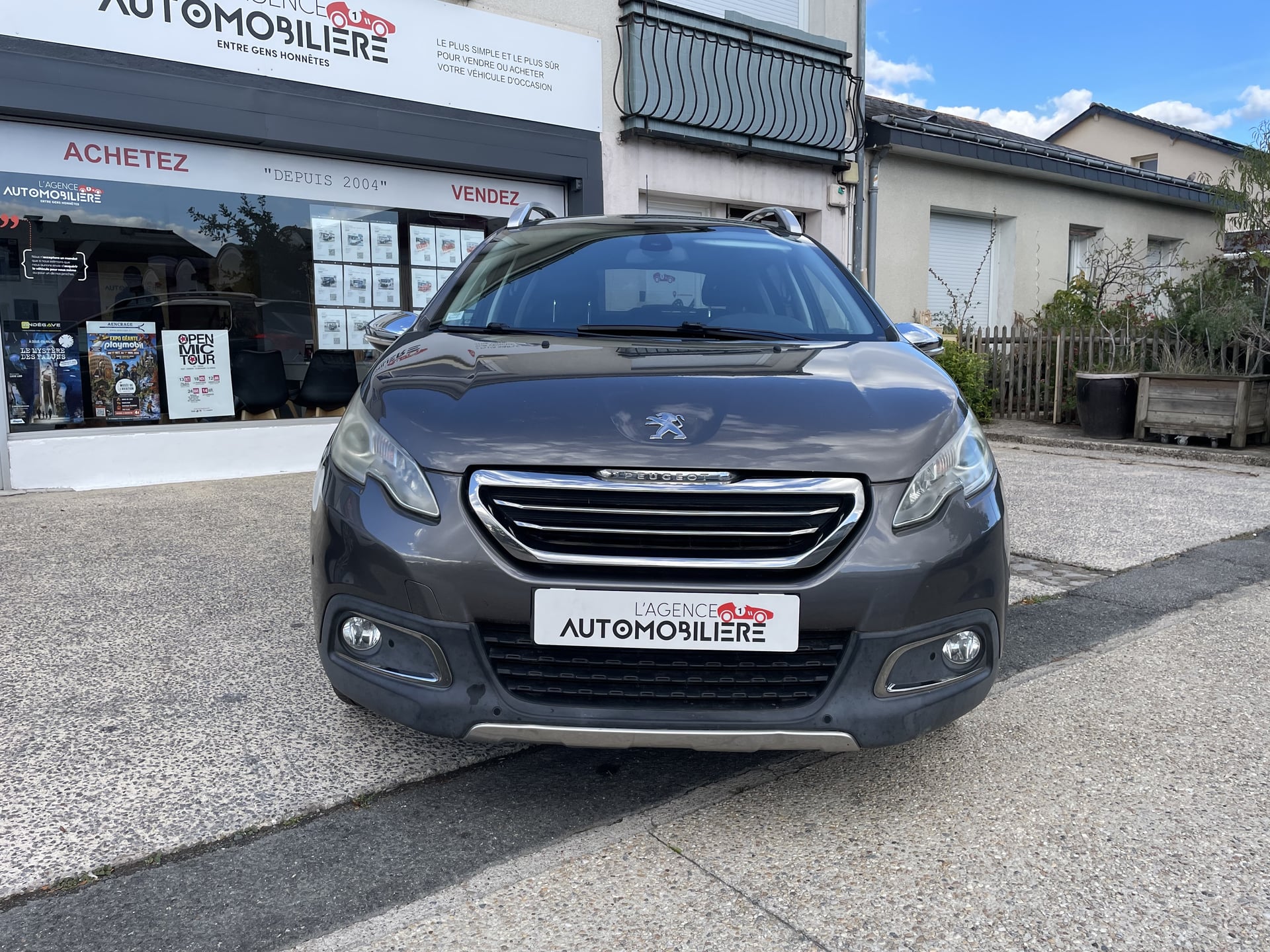 Peugeot 2008 1.6 e-HDi 115 cv - Feline — 2