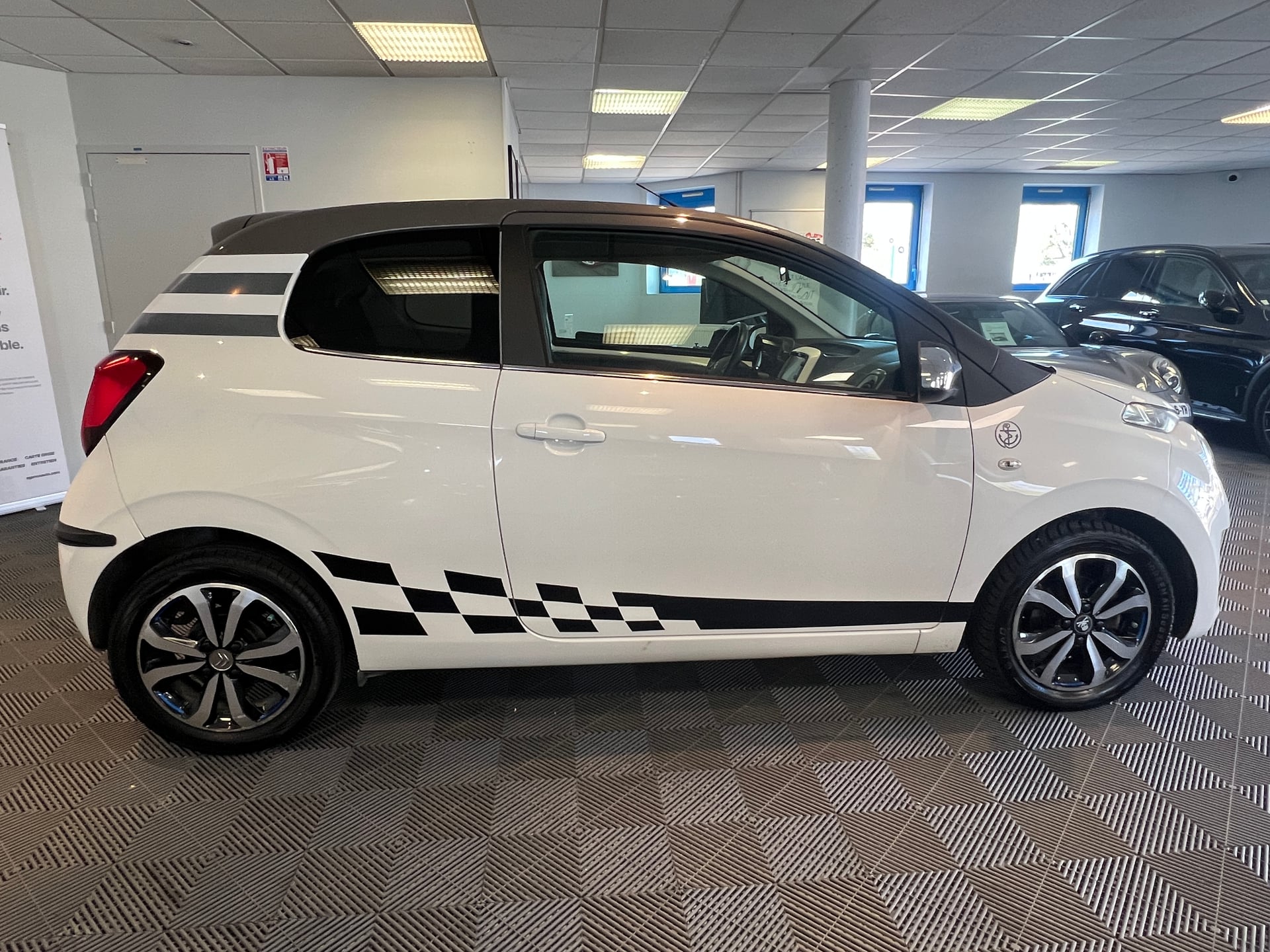 Citroen C1 1.2 VTi 12V 82 cv — 17