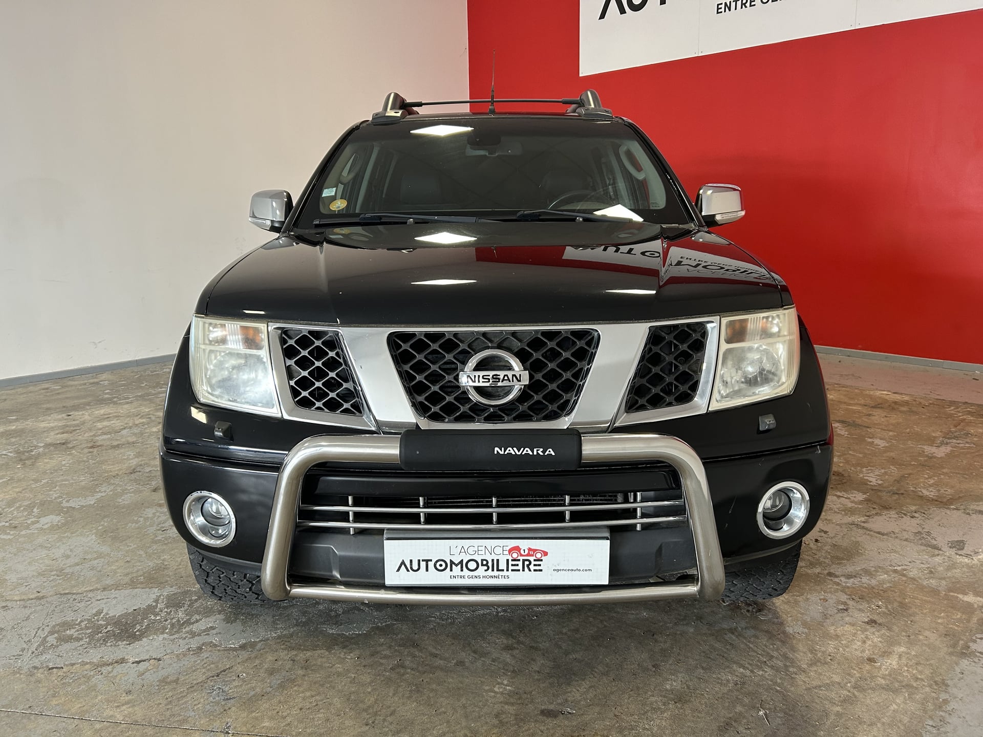 Nissan Navara NISSAN NAVARA (2) 2.5 DCI 190 DOUBLE CABINE LE- 1ERE MAIN — 2