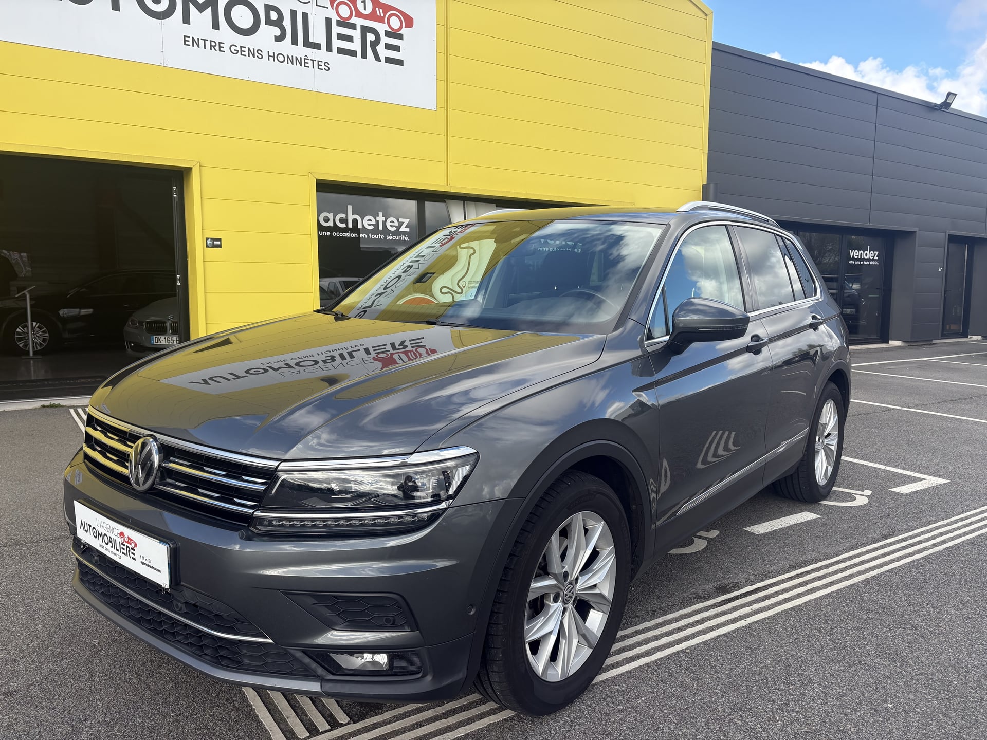 Volkswagen Tiguan 1.5 TSI 150CH DSG7 EVO CARAT — 2