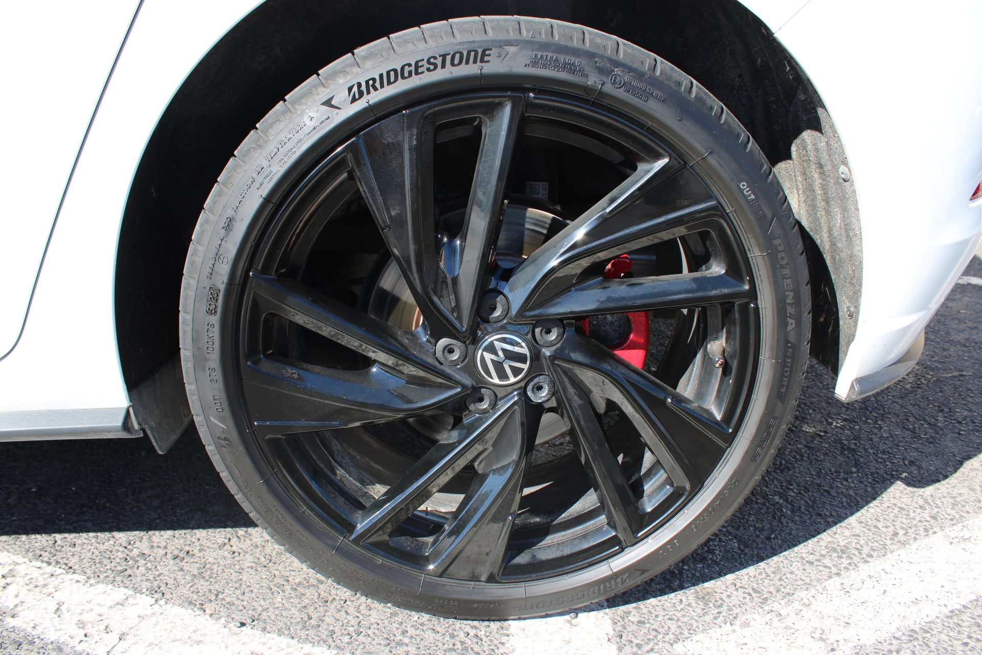 Volkswagen Polo 2.0 TSI 207CH GTI EDITION 25 DSG7 ( Toit ouvrant, Caméra de recul, Sièges chauffants ... ) — 29