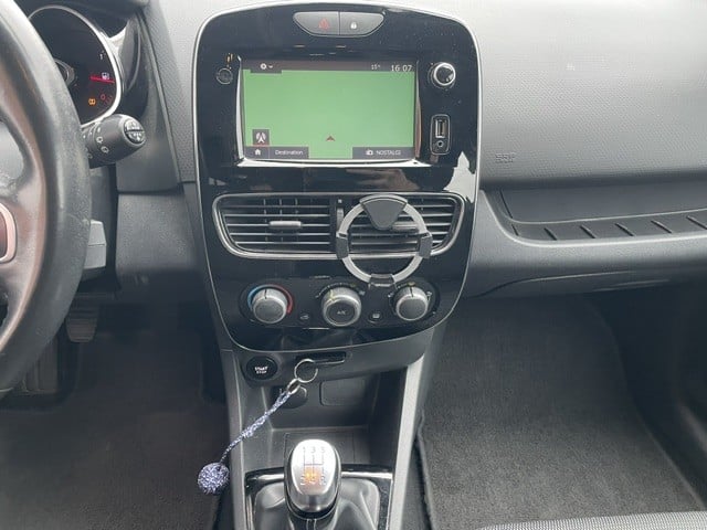 Renault Clio 1.5 DCI 75 CH ZEN — 16