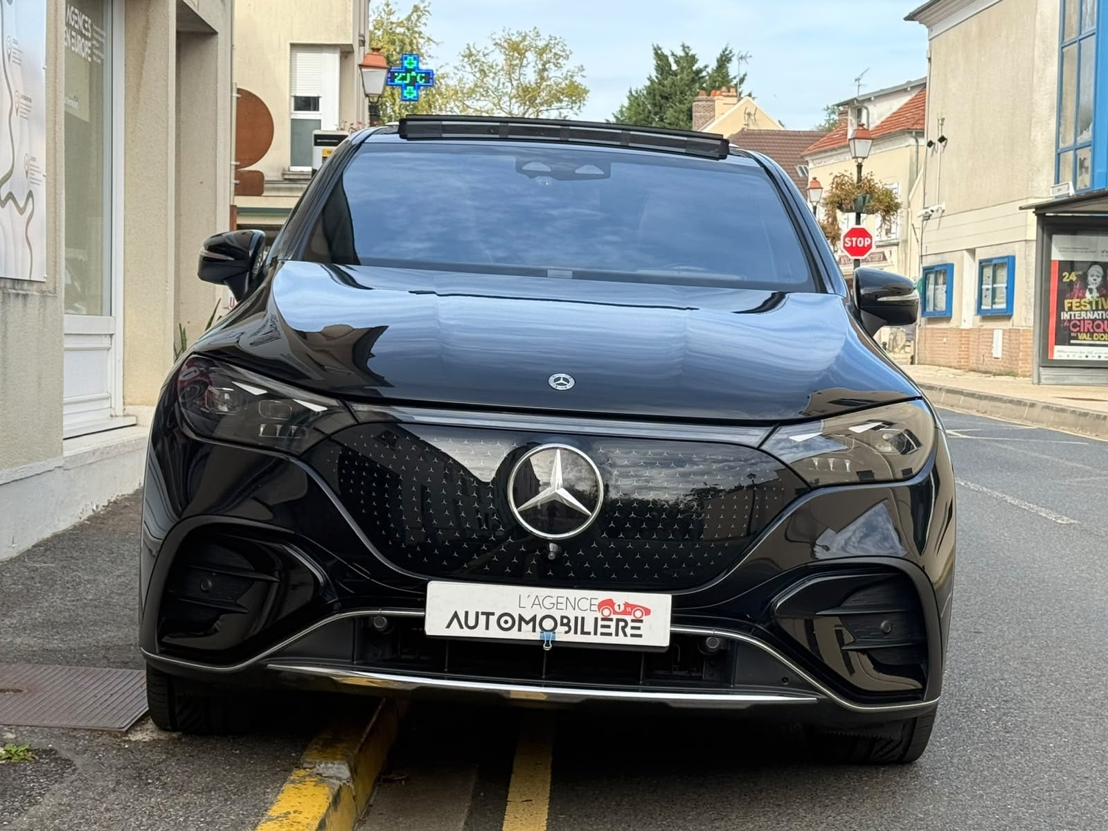 Mercedes-Benz EQE SUV EQE 350 AMG LINE+ Très optionné + suivi Mercedes - Pack Burmester - Toit Ouvrant - Sièges électriques/chauffant- Origine France - Caméra 360° - Carplay — 2