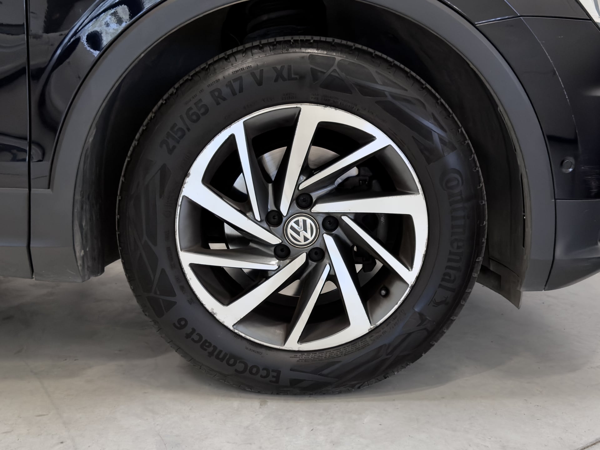 Volkswagen Tiguan 1.4 TSI 125 Sound – Français - Régulateur Adaptatif - Caméra - Keyless - CarPlay - LED - Park Assist — 40