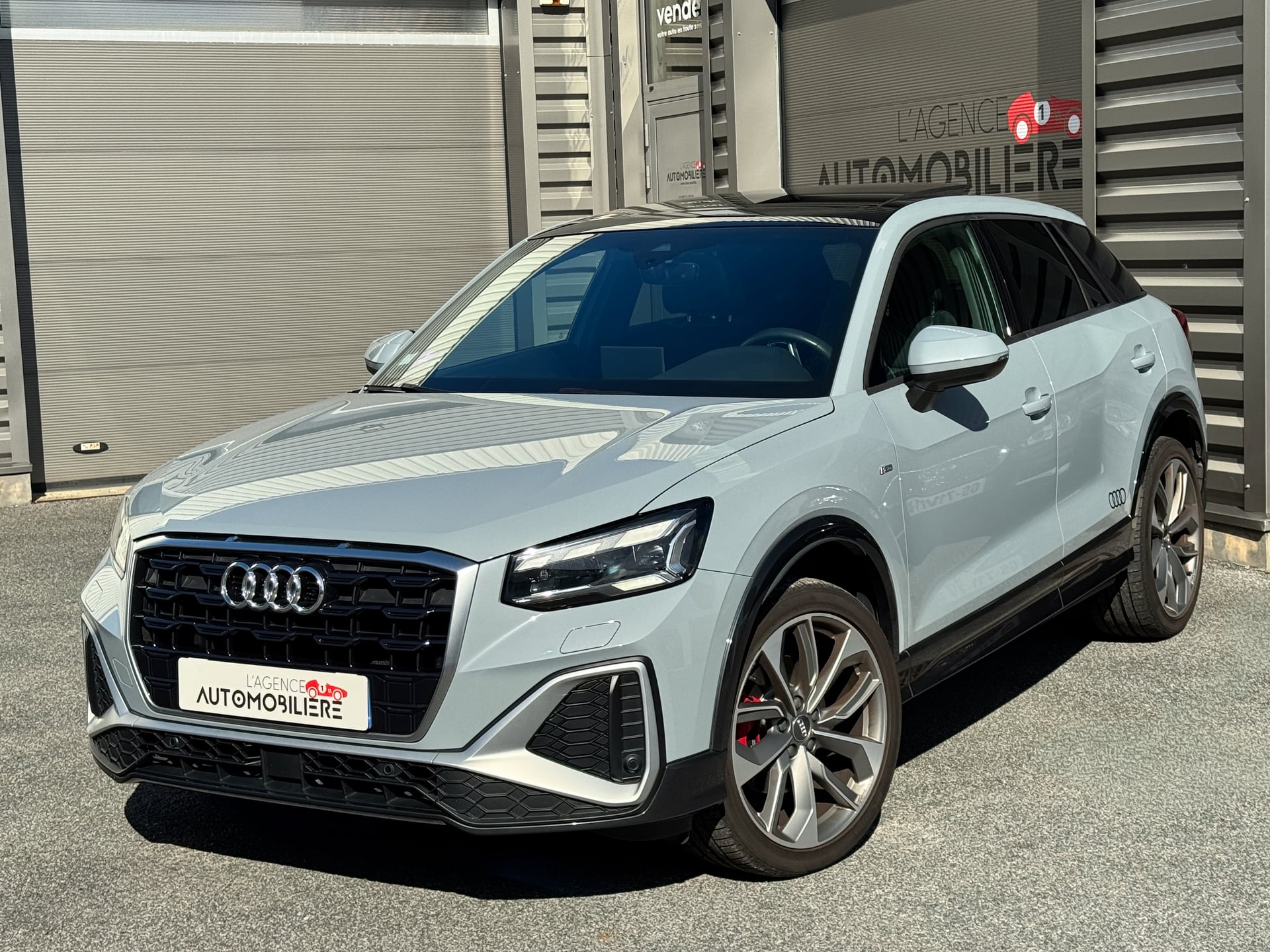 Audi Q2 35 TFSI 150ch S line S tronic 7 - Historique d'entretien AUDI Complet