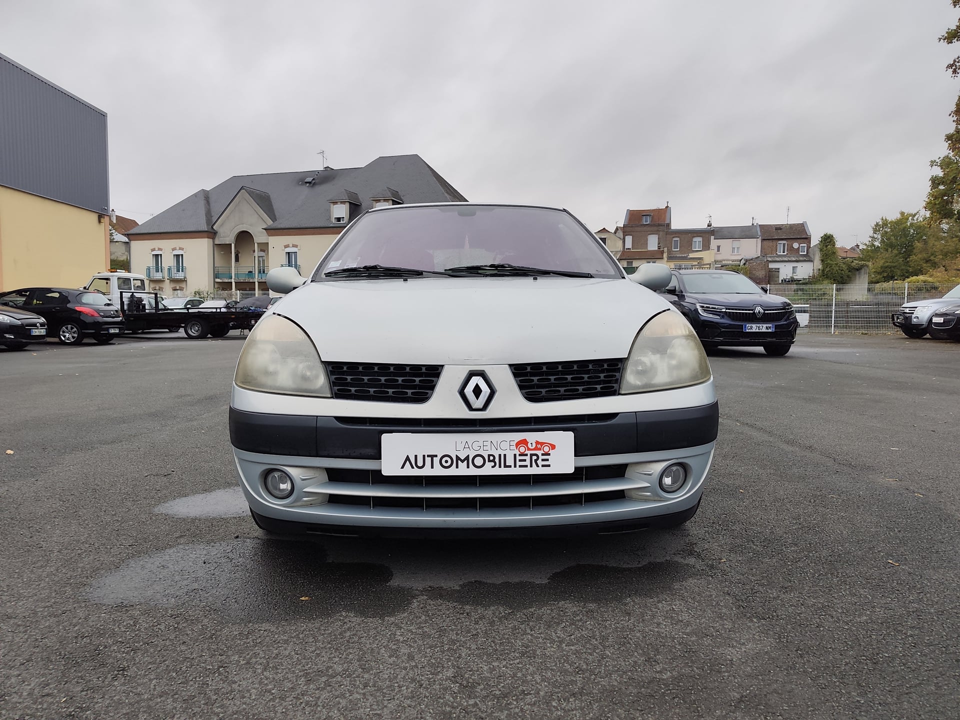 Renault Clio 1.4 16v 98ch Expression BVA 5p — 2