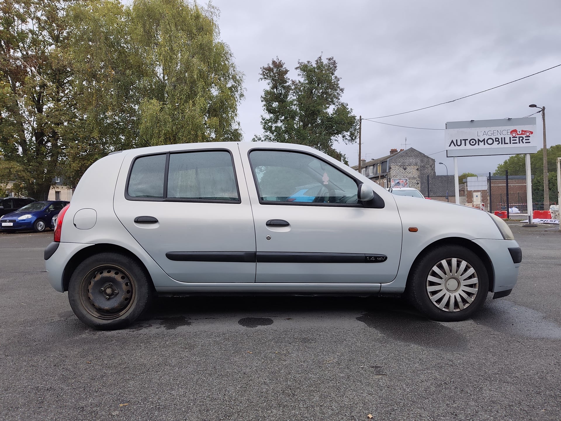 Renault Clio 1.4 16v 98ch Expression BVA 5p — 15
