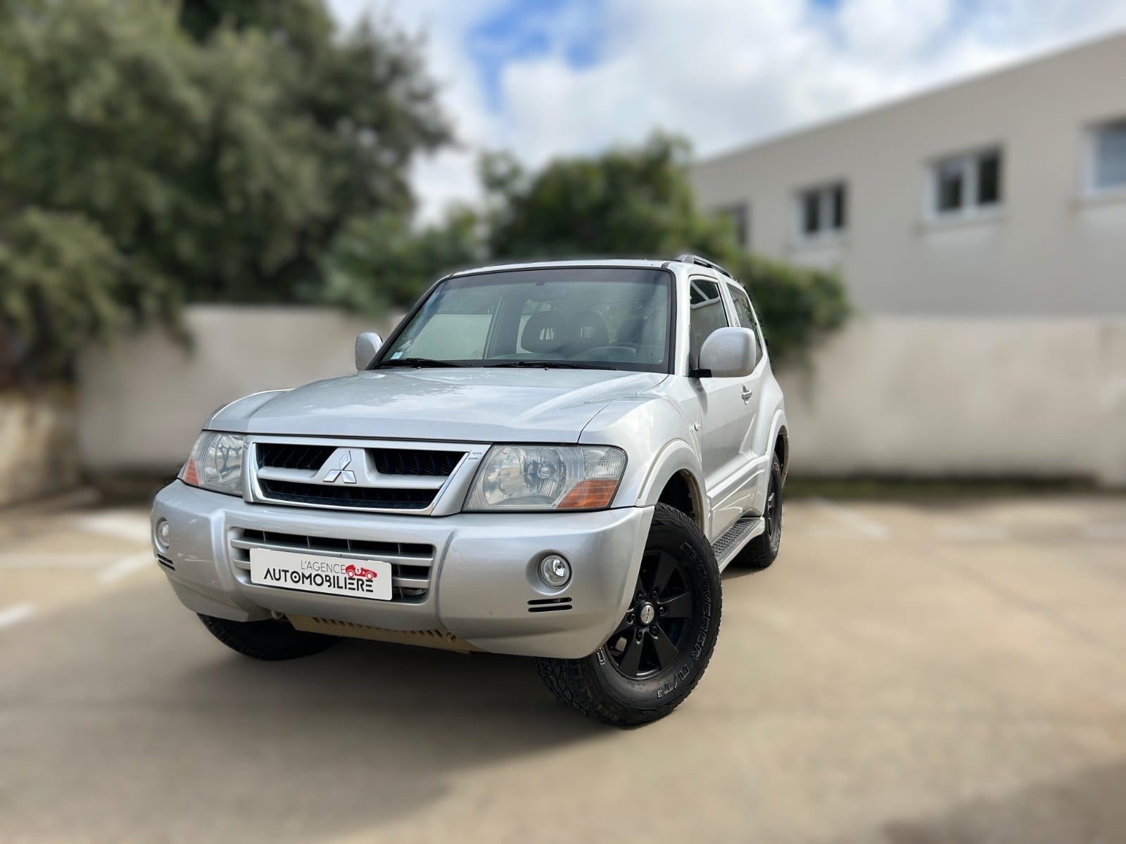 Mitsubishi Pajero 3.2 DID 160 AVENTURE 4WD