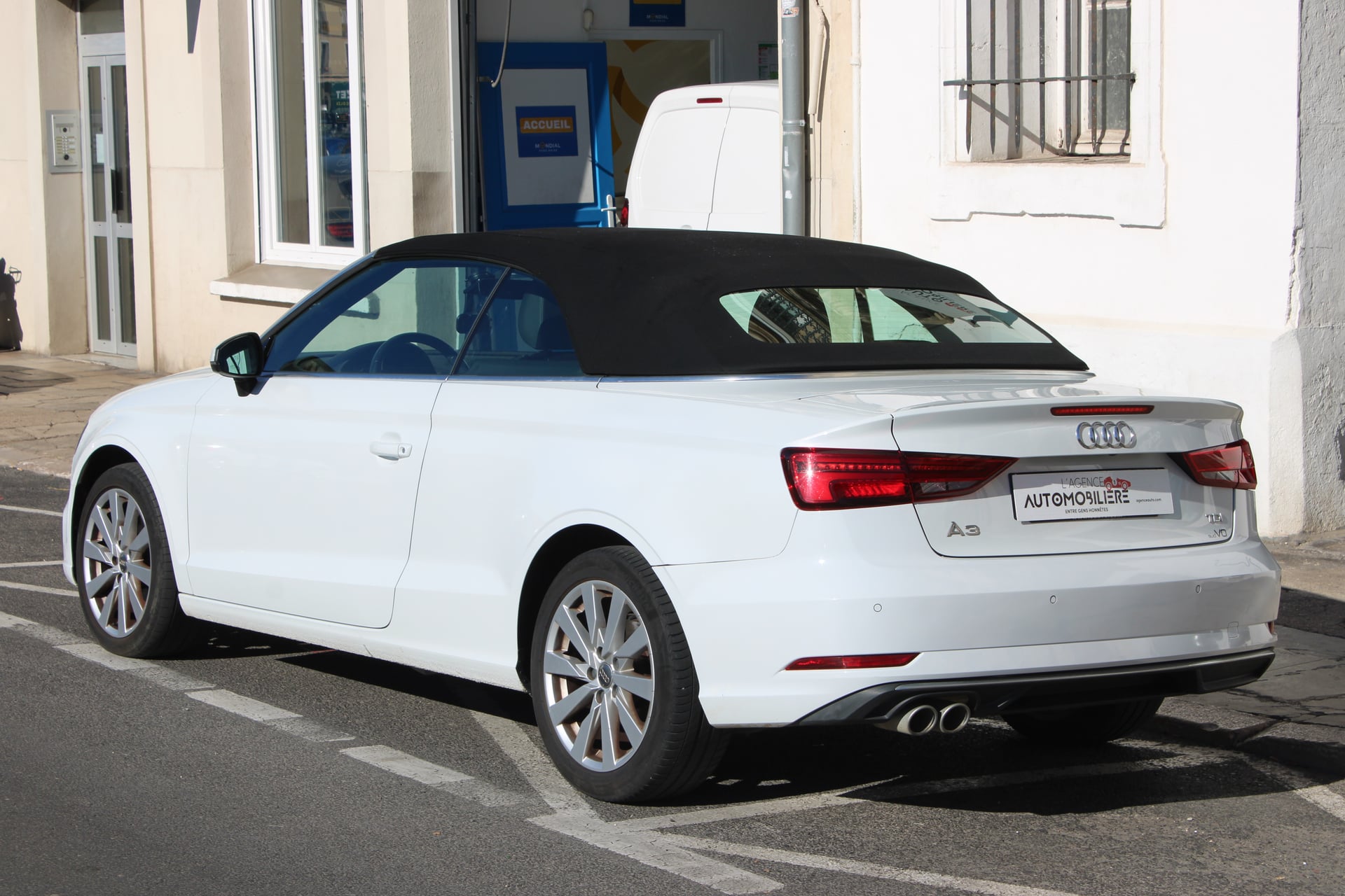 Audi A3 CABRIOLET 2.0 TDI 150 S TRONIC DESIGN ( Radar Arr, Clim, GPS ... ) — 29