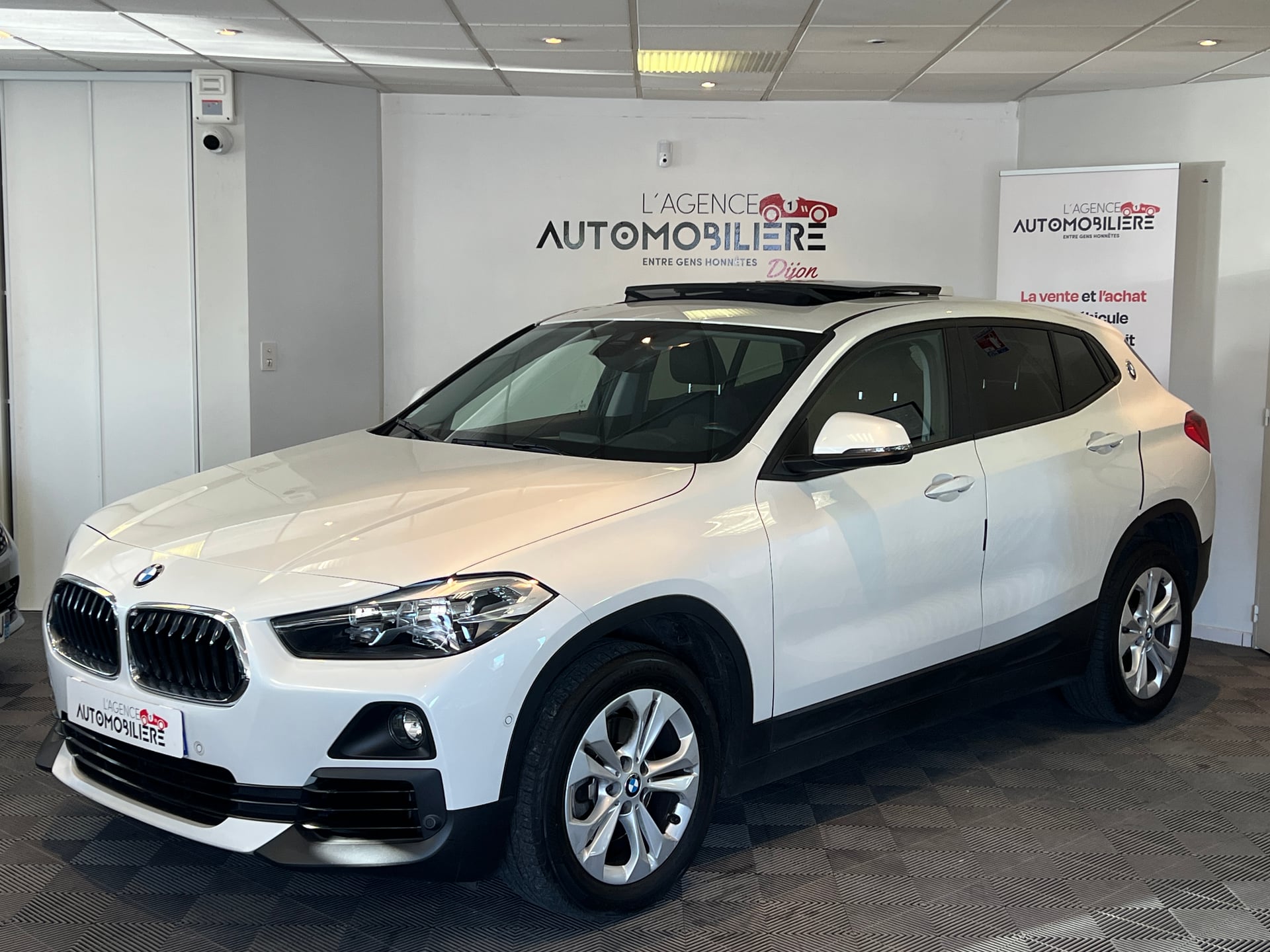 BMW X2 18i sDrive 1.5 i DCT7 140 CV Business