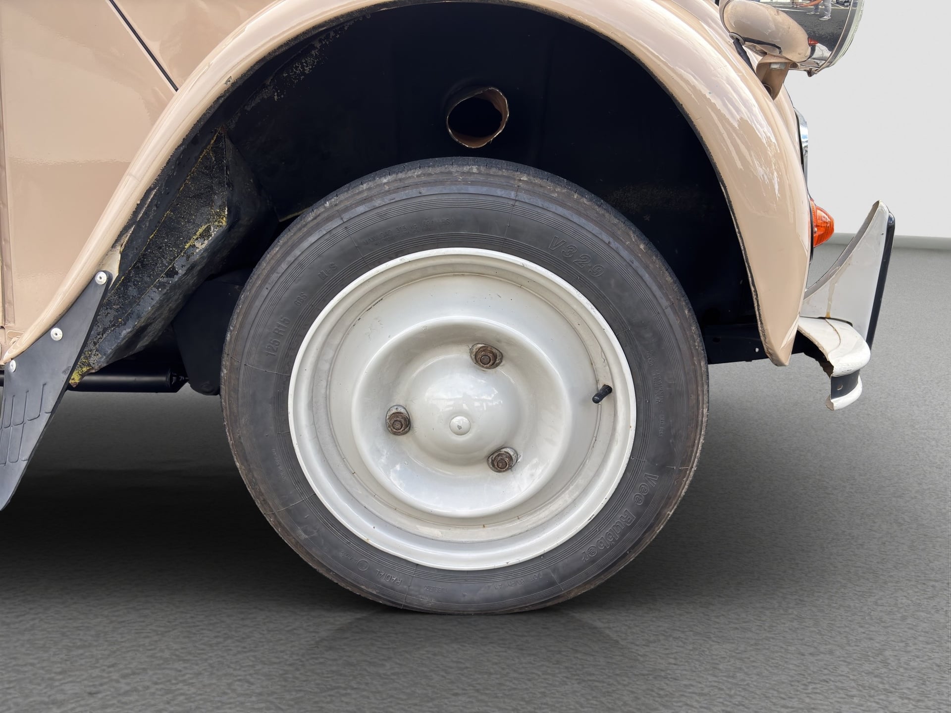 Citroen 2CV 6 AZKB — 27