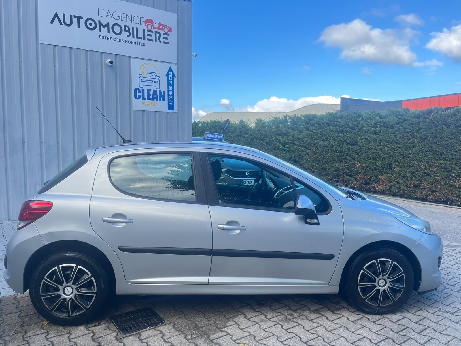 Peugeot 207 1.6L HDI 70CV courroie distri ok — 2