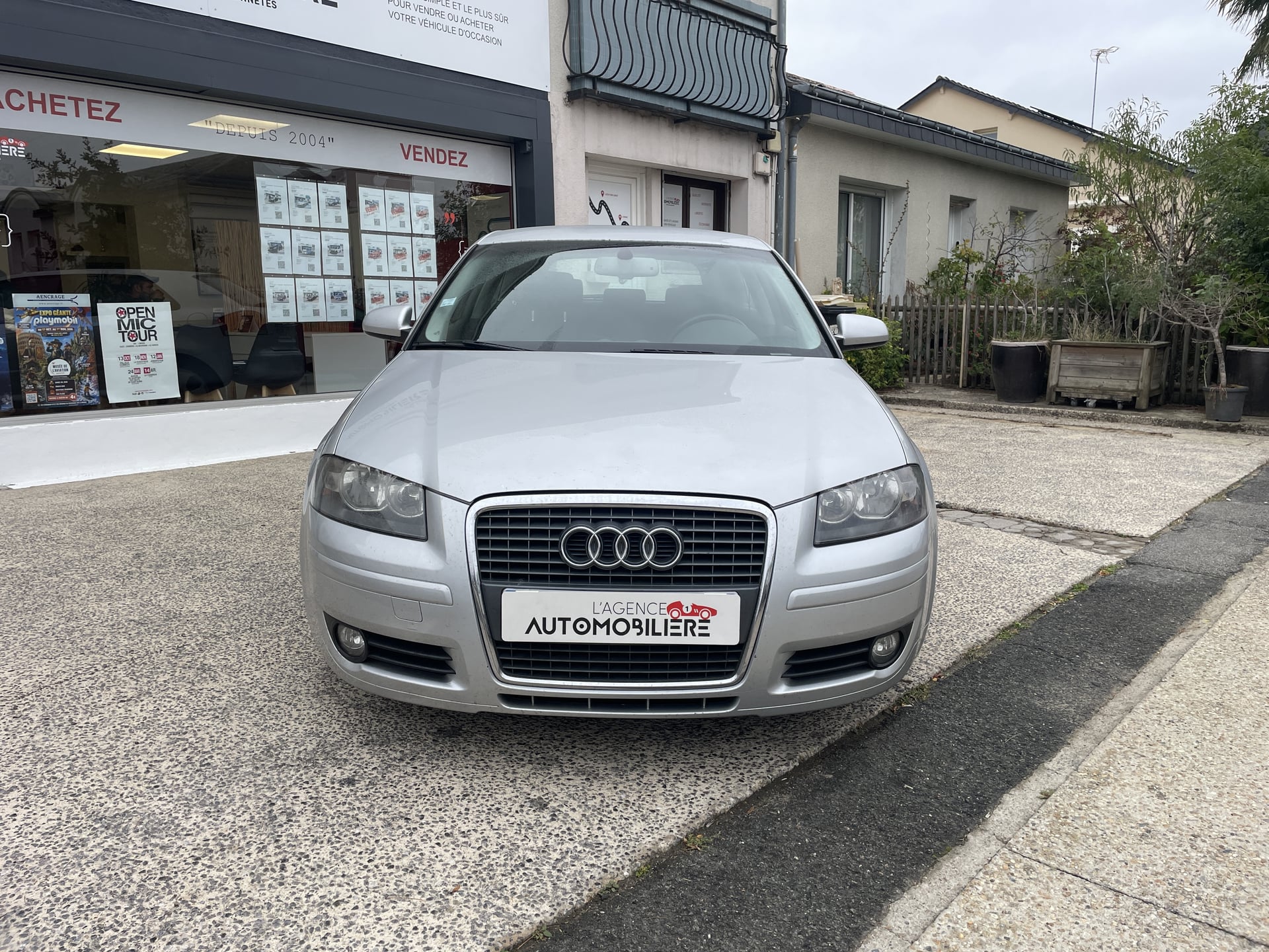 Audi A3 1.8 TFSi 160cv S TRONIC AMBITION LUXE CHAINE DE DISTRIBUTION — 2